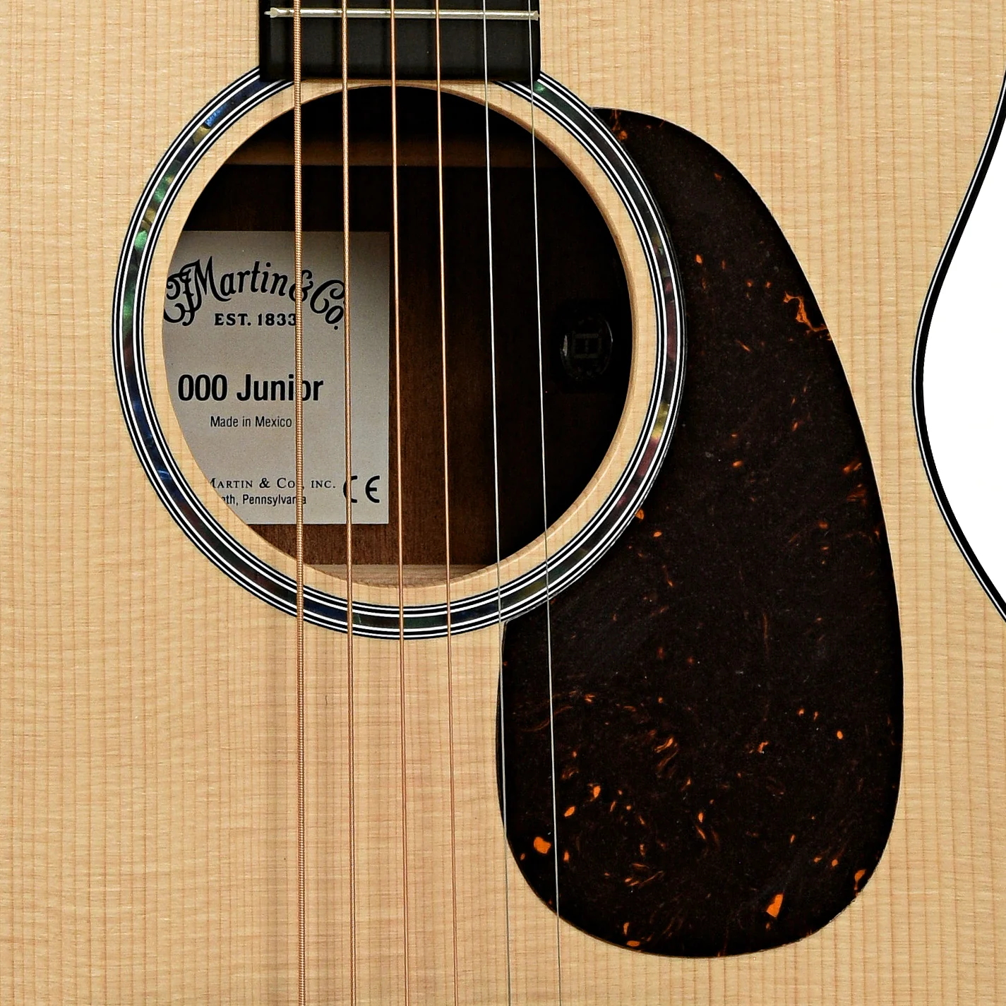 Martin 000C-JRE Junior Acoustic Electric Guitar & Gigbag - Image 6