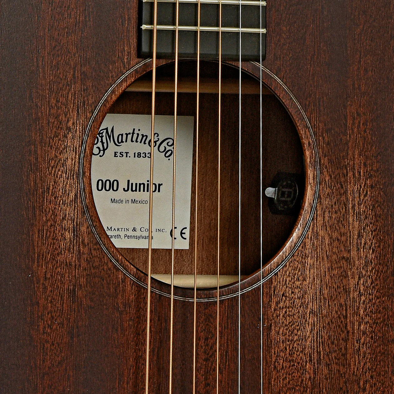 Martin 000C-JRE StreetMaster Junior Acoustic Electric Guitar & Gigbag - Image 6