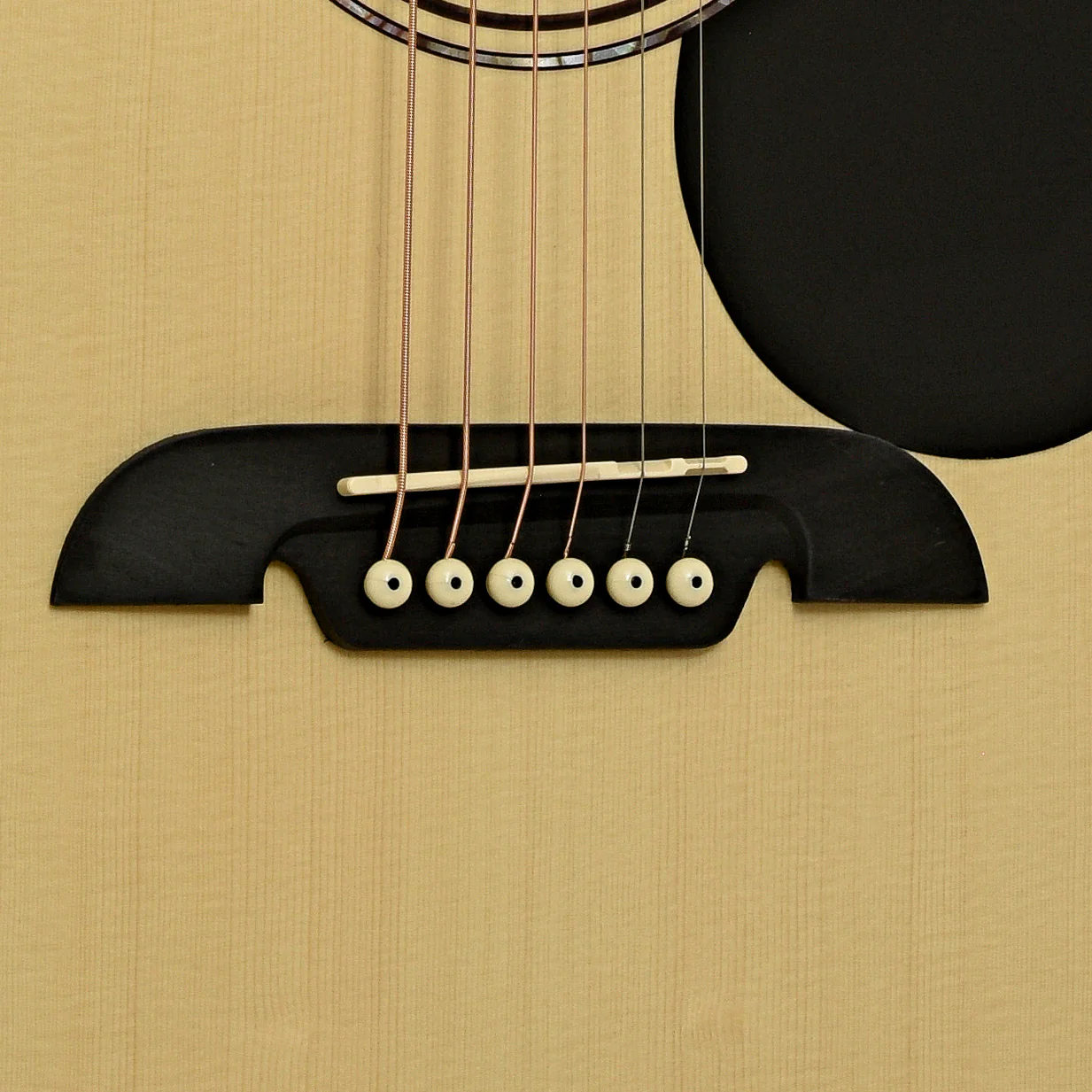 Alvarez Regent Series RF26CE Folk/OM Acoustic-Electric Guitar - Image 5