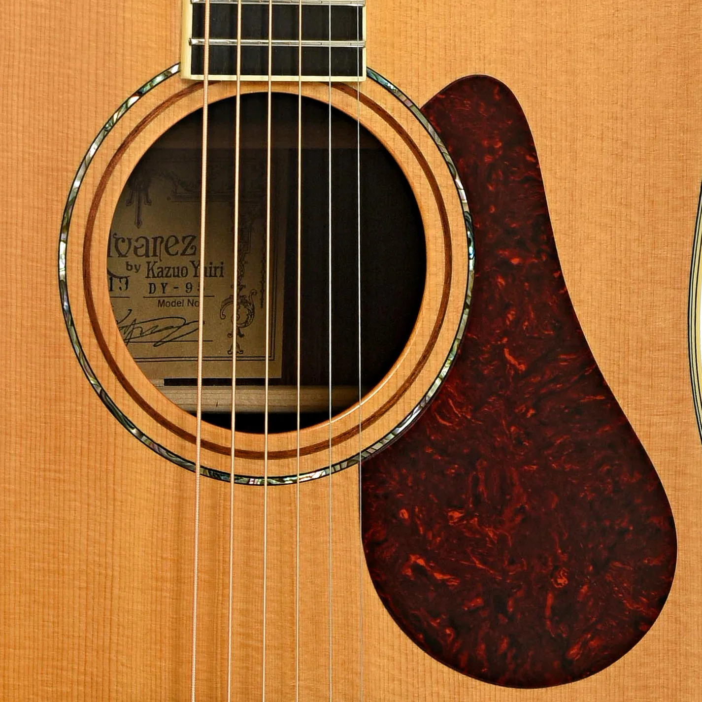 Alvarez Yairi DY-95 Acoustic Guitar (2002) - Image 6