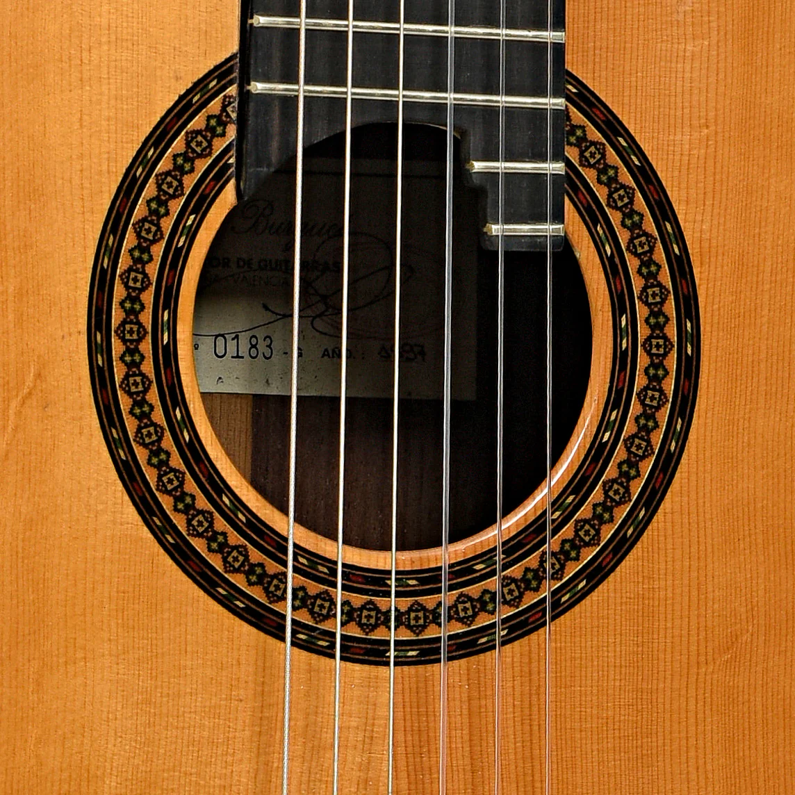 Amalio Burguet 3A Classical Guitar (1997) - Image 6