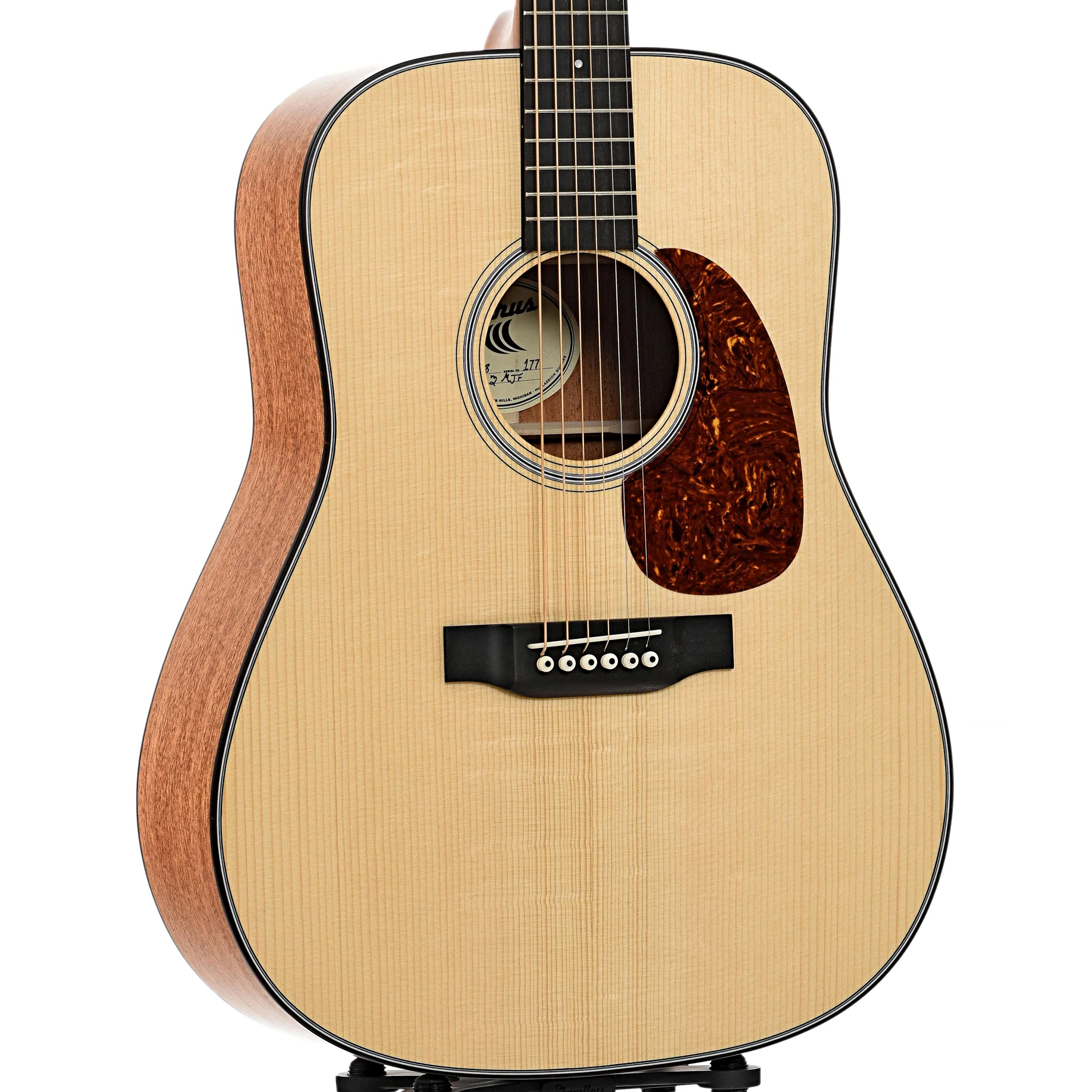 Cirrus Mahogany Dreadnought Acoustic Guitar & Case - Image 4