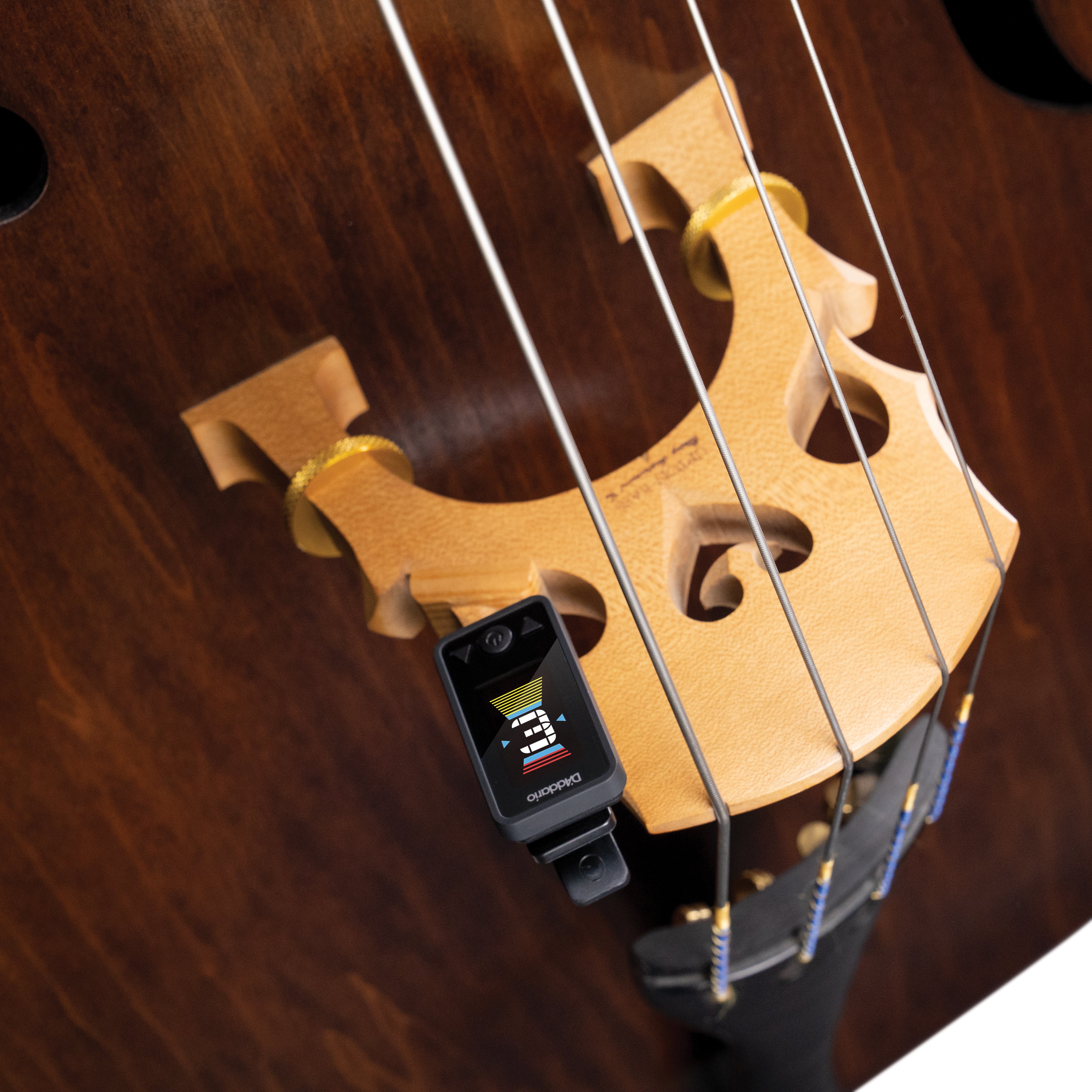 D'Addario Eclipse Cello/Bass Clip-On Tuner - Image 4