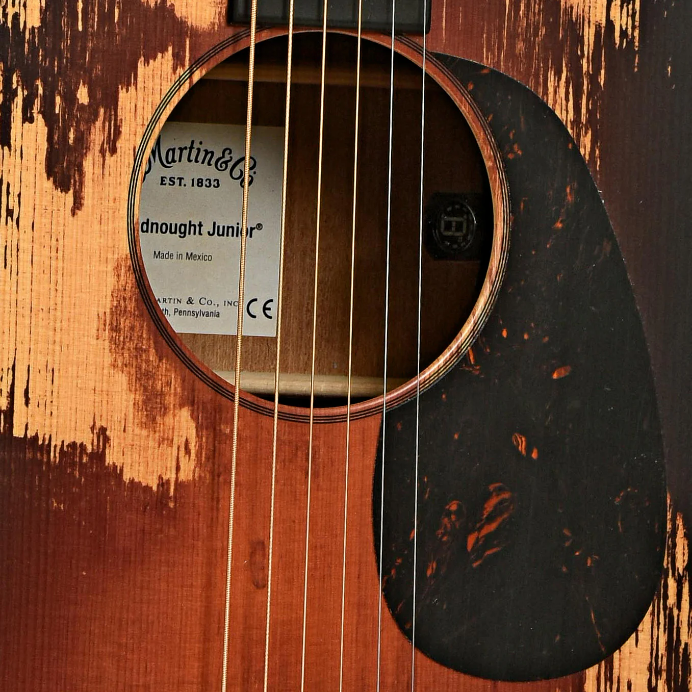 Martin DC-JRE StreetLegend Burst Junior Acoustic Electric Guitar & Gigbag - Image 6