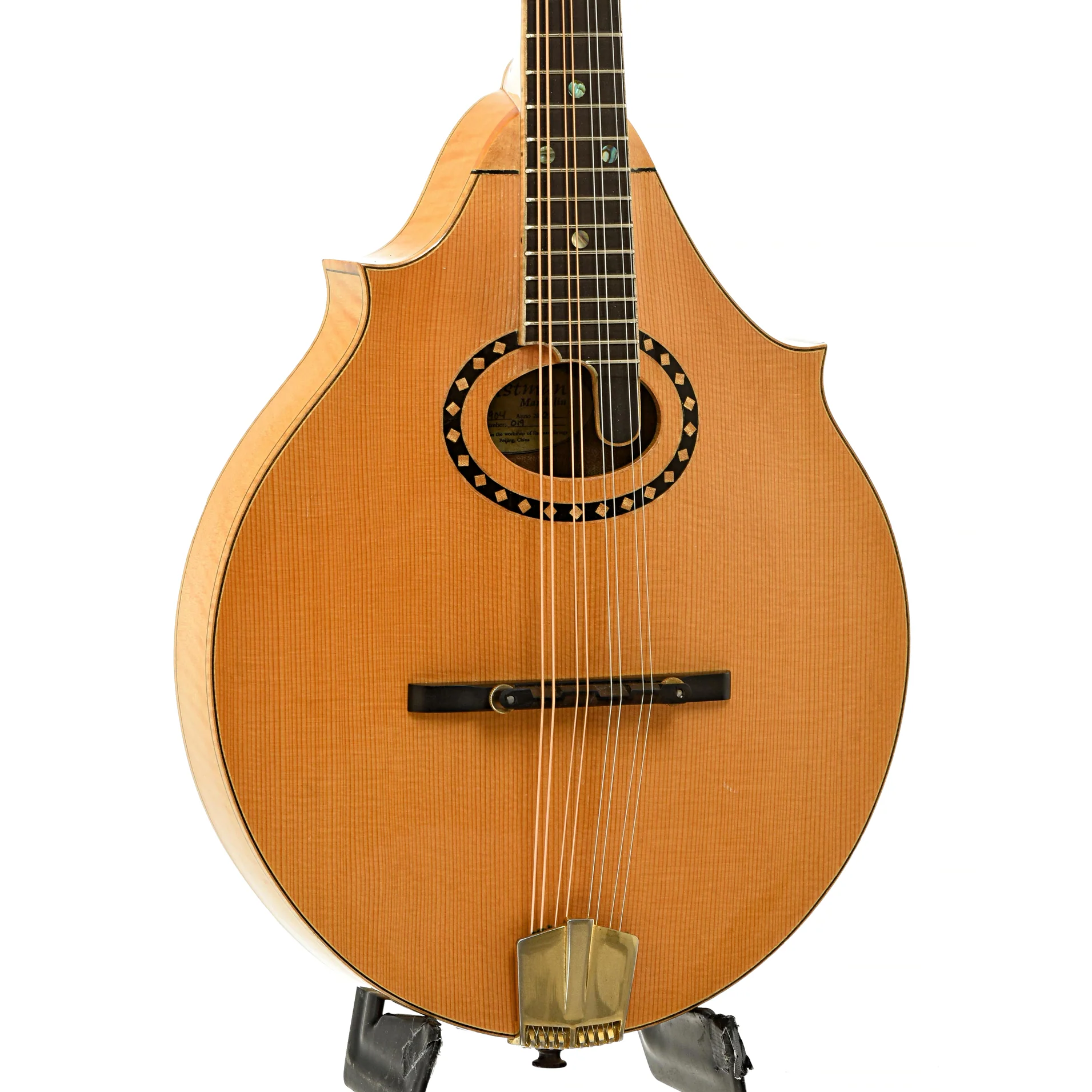 Eastman 904D 2-Point Mandolin (2006) - Image 4
