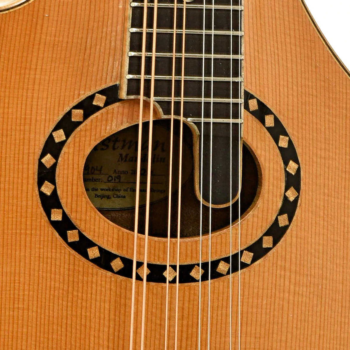 Eastman 904D 2-Point Mandolin (2006) - Image 6