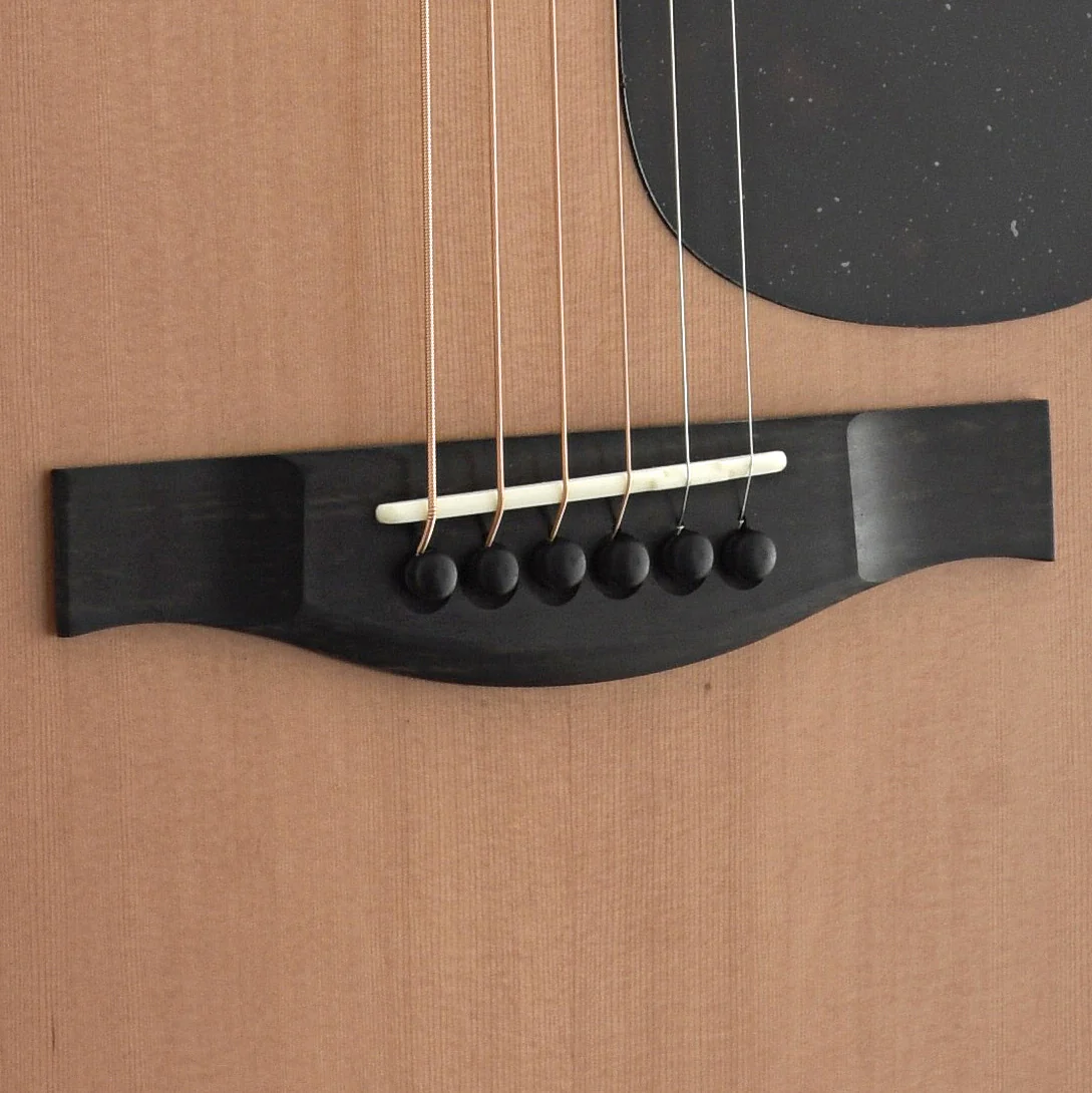 Eastman AC122-2CE Acoustic Guitar & Gigbag - Image 4