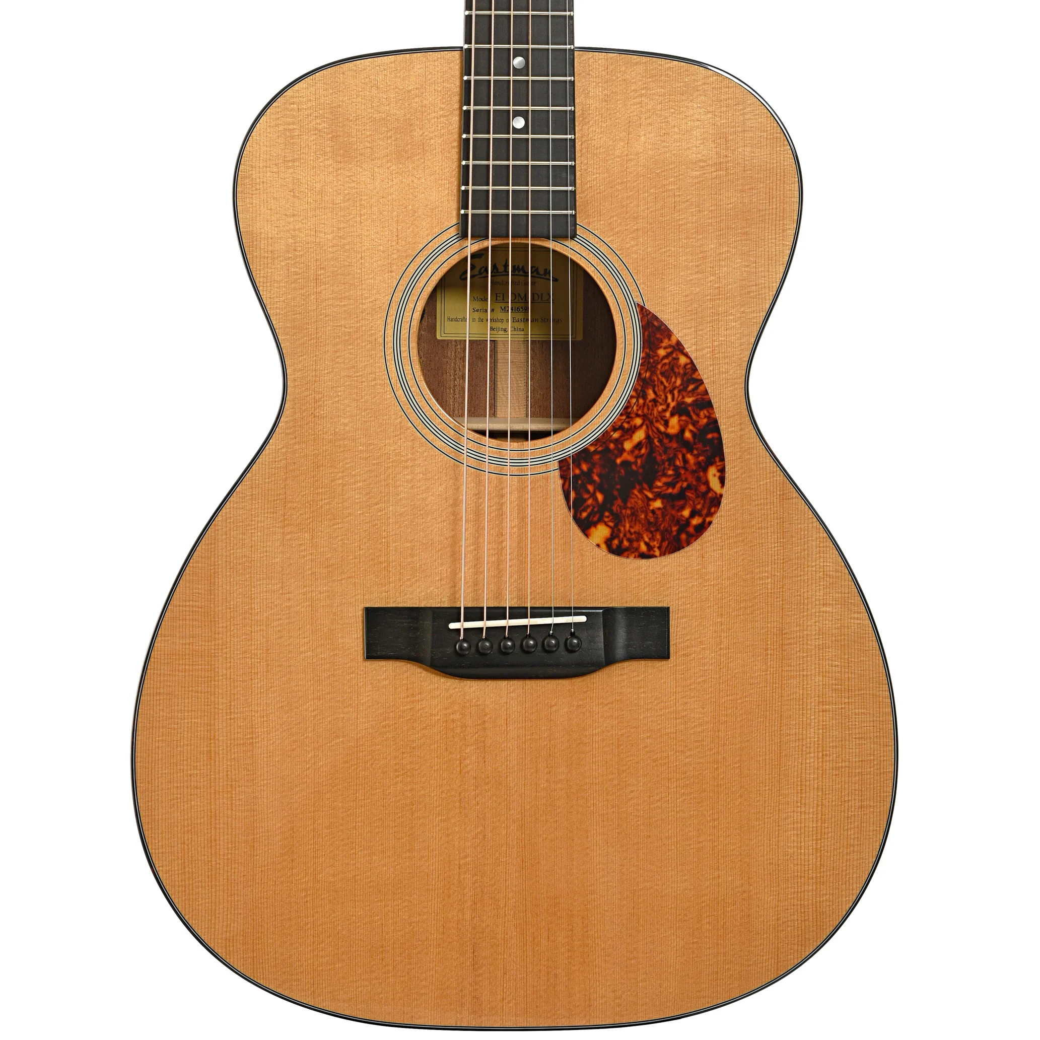 Eastman E1OM Deluxe Acoustic Guitar & Gigbag - Image 2