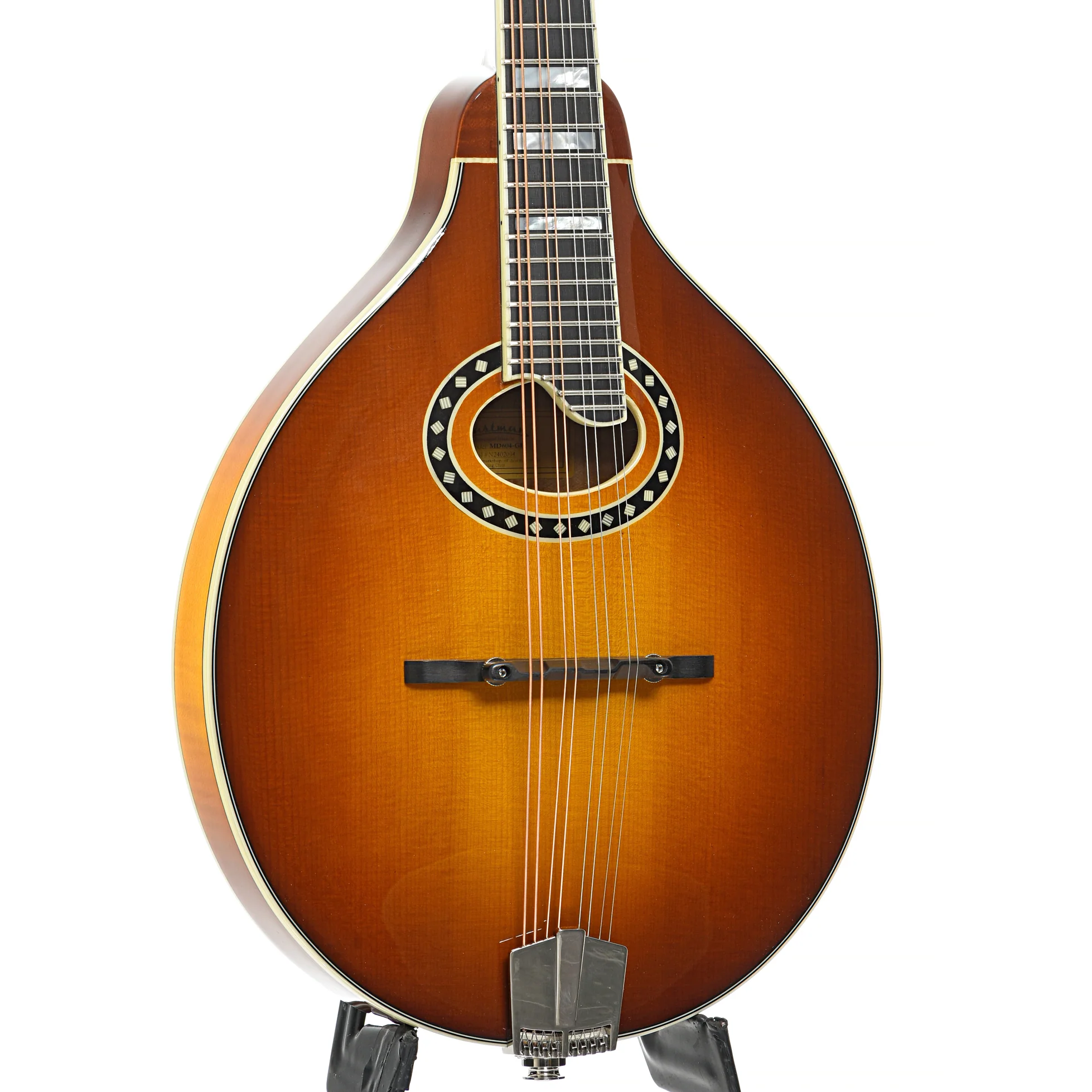 Eastman MD604 Mandolin & Case, Gold Burst - Image 4