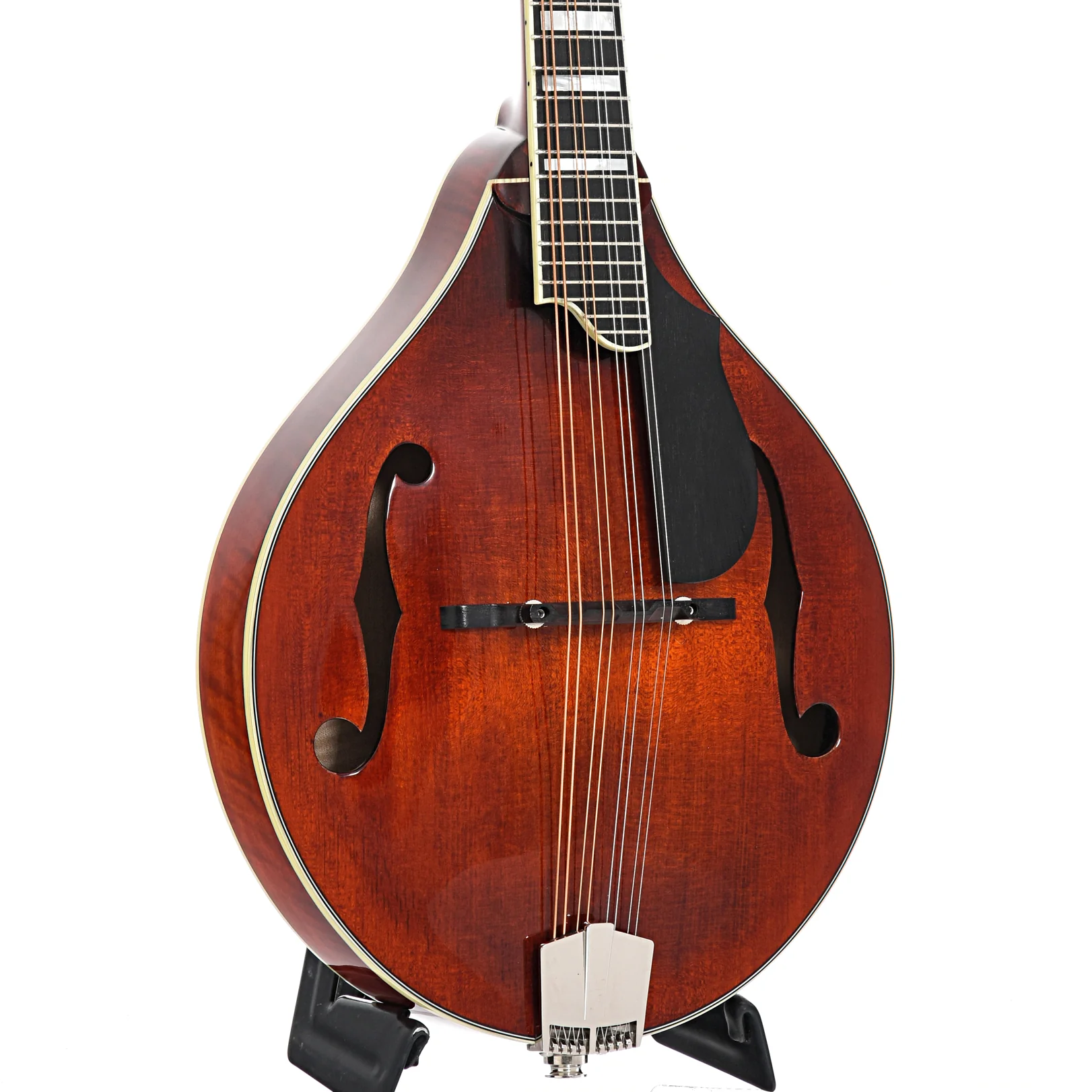 Eastman MD605 Classic Mandolin & Case - Image 4