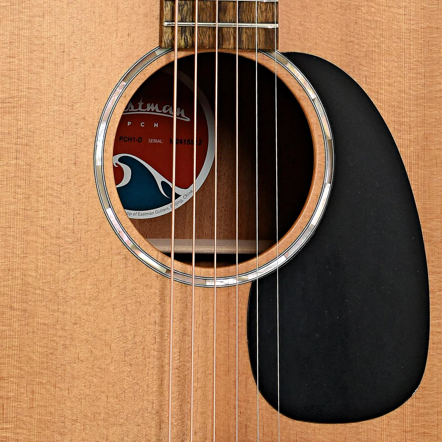 Eastman PCH1-D "Pacific Coast Highway" Acoustic Guitar & Gigbag, Natural Finish - Image 6