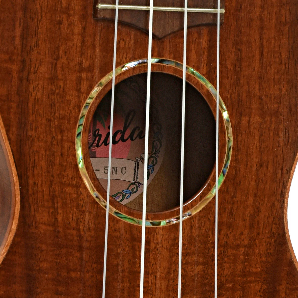 Farida Holiday Pack, Acacia Soprano Ukulele - Image 7