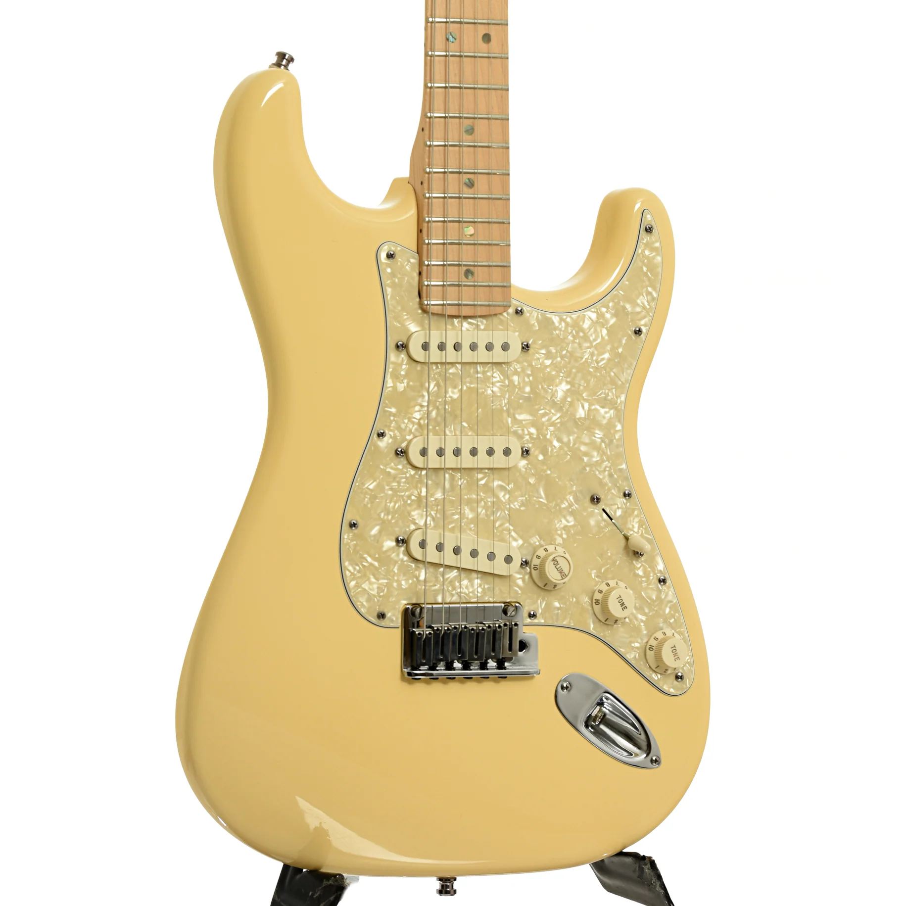 Fender American Deluxe Stratocaster Electric Guitar (2007) - Image 4