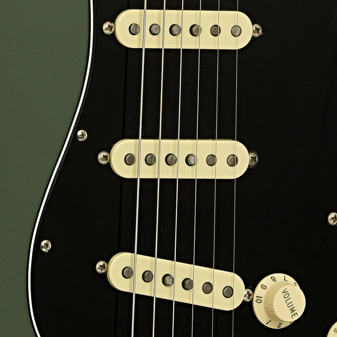 Fender American Professional Stratocaster Electric Guitar (2017) - Image 5
