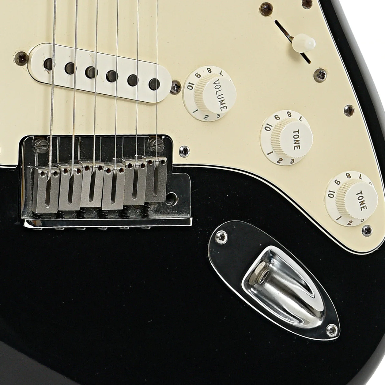 Fender American Series Stratocaster Electric Guitar (2004) - Image 5