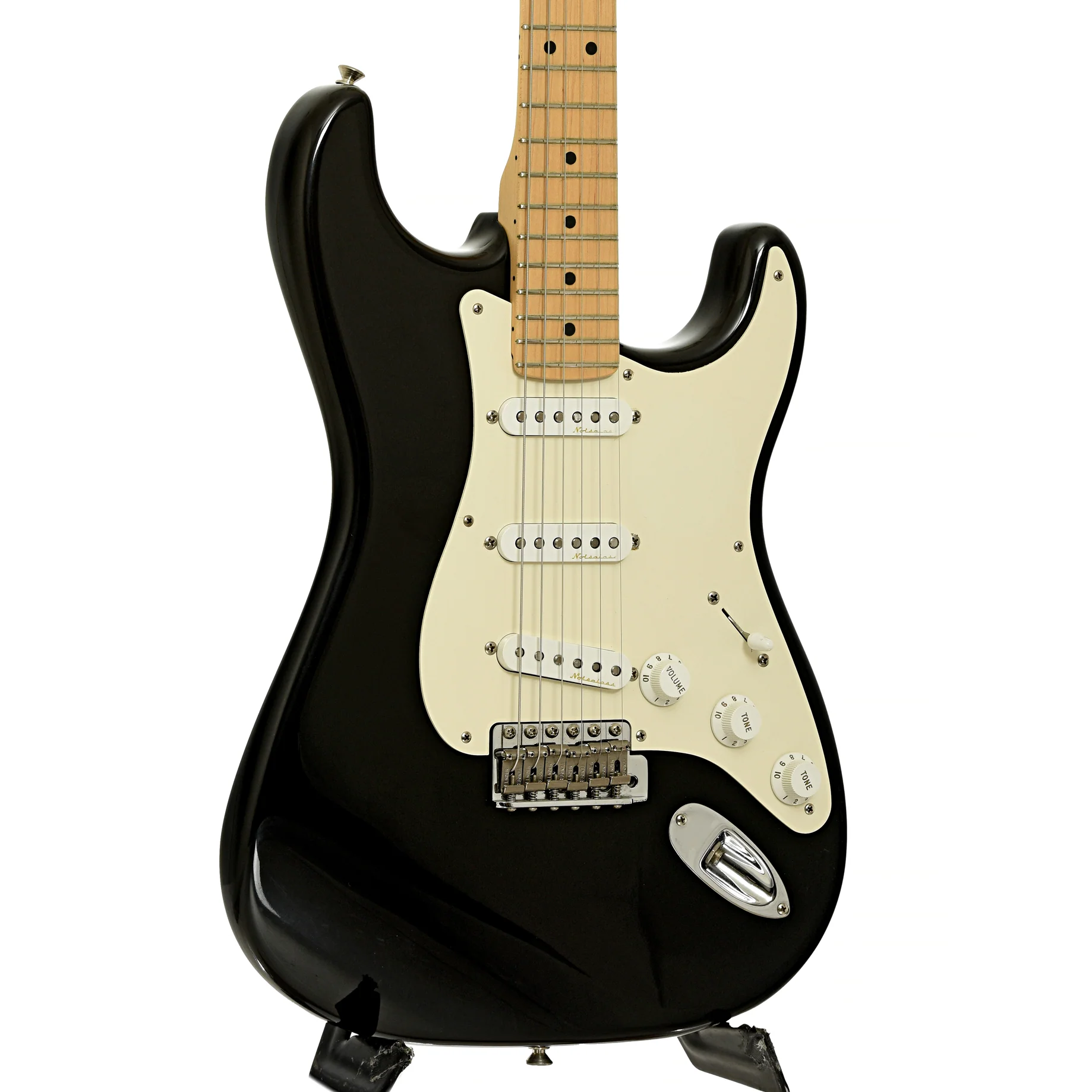 Fender Eric Clapton Stratocaster Electric Guitar (2003) - Image 4