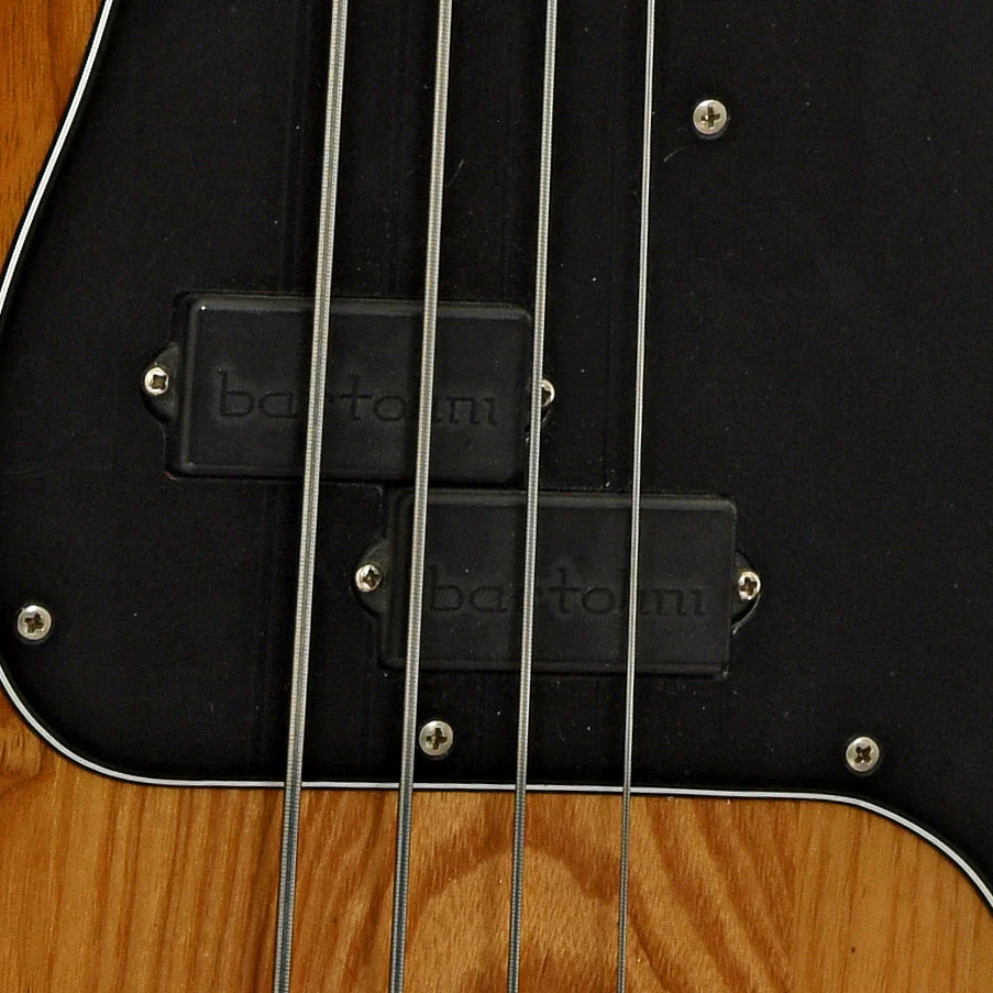 Fender Precision Fretless Electric Bass (1980) - Image 6