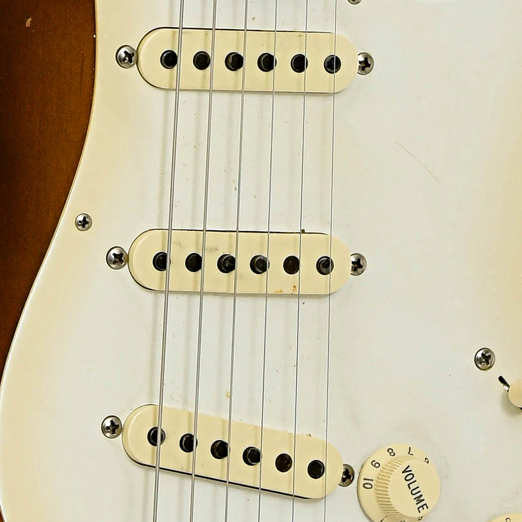 Fender Road Worn Stratocaster Electric Guitar (2010) - Image 6