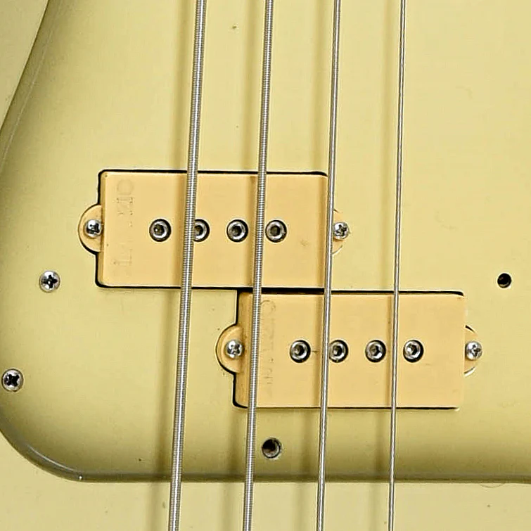 Fender Special Edition Precision 4-String Electric Bass (2012) - Image 6
