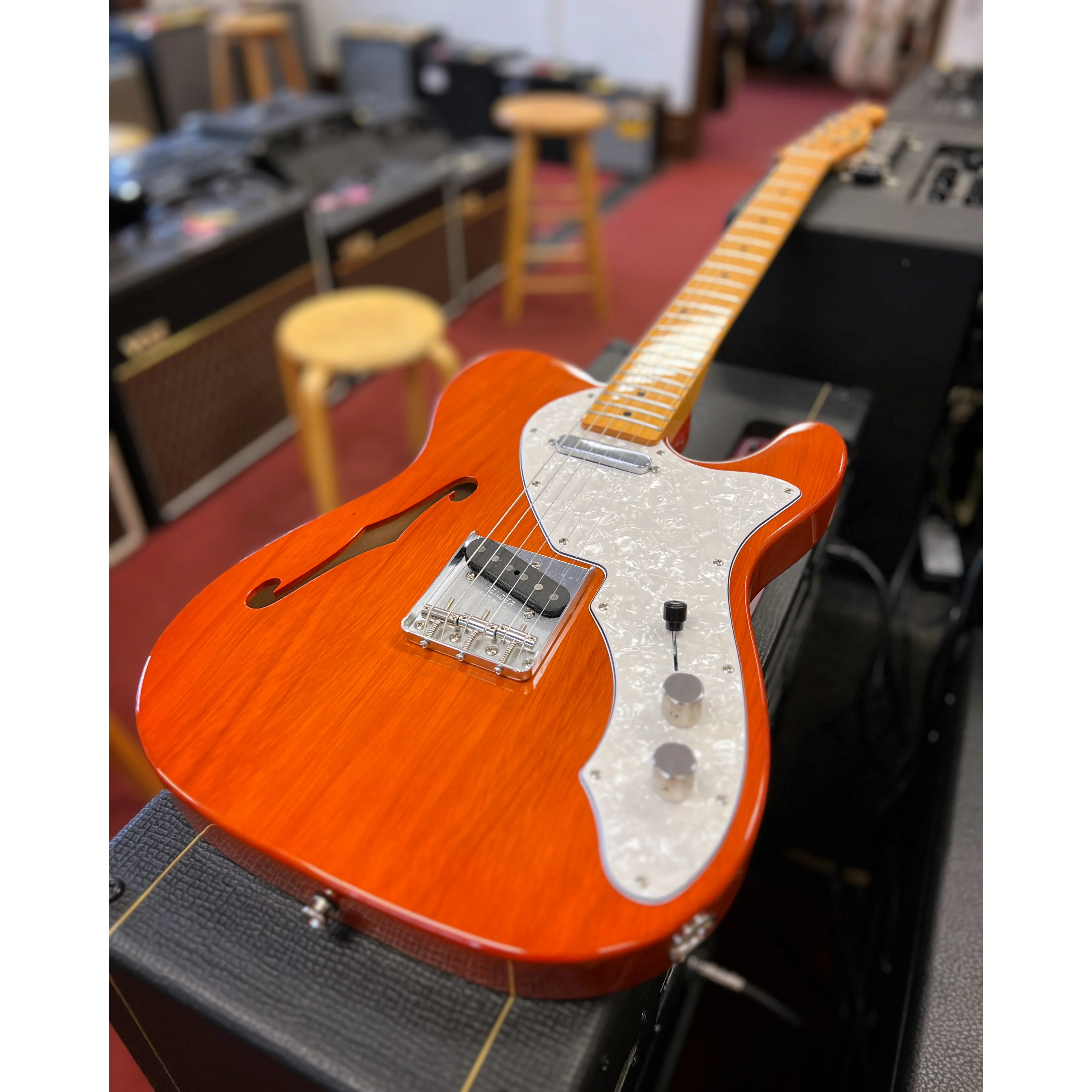 Fender Squier Classic Vibe '60's Telecaster Thinline Electric Guitar (2019) - Image 2