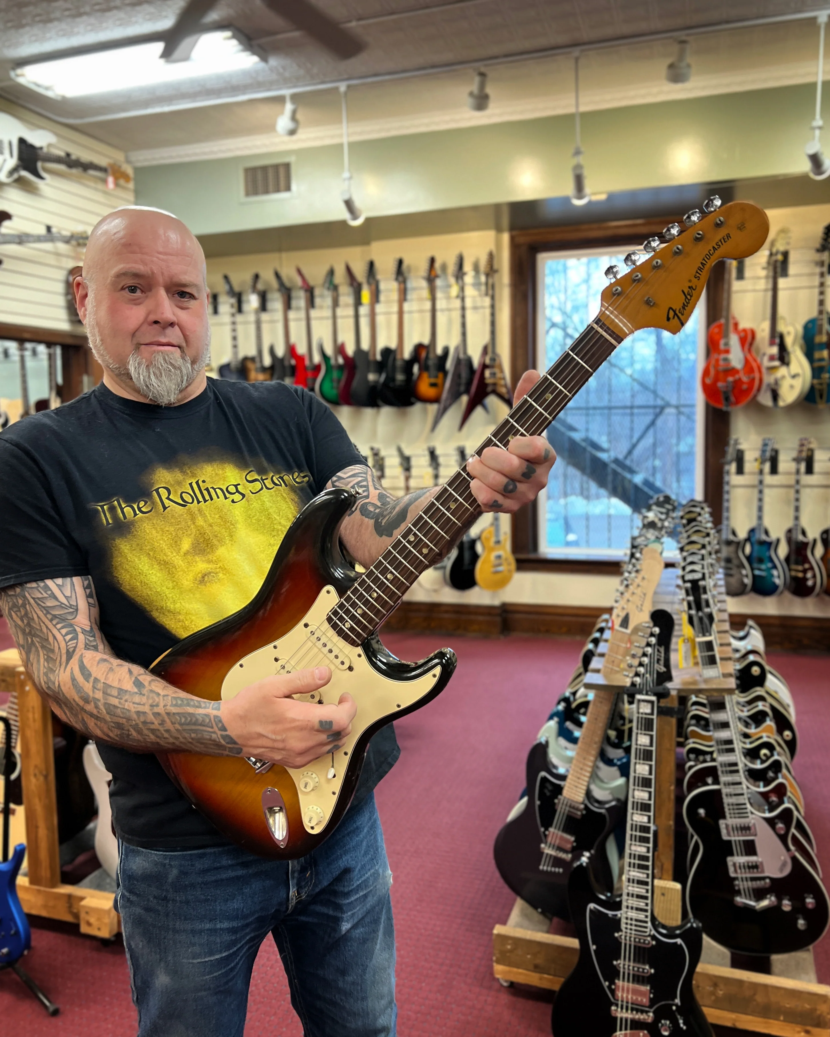 Fender Stratocaster Electric Guitar (1971) - Image 15