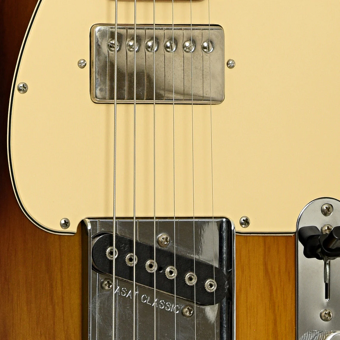 G&L ASAT Classic Thinline Electric Guitar (2007) - Image 6