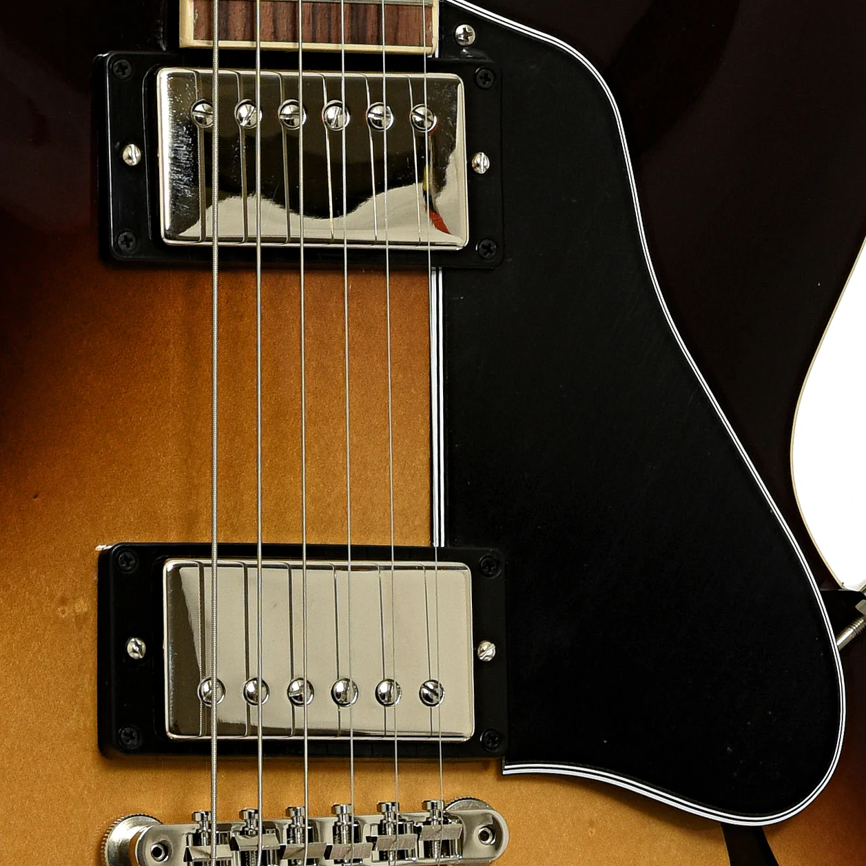 Gibson ES-335 DOT Hollowbody Electric Guitar (2025) - Image 6