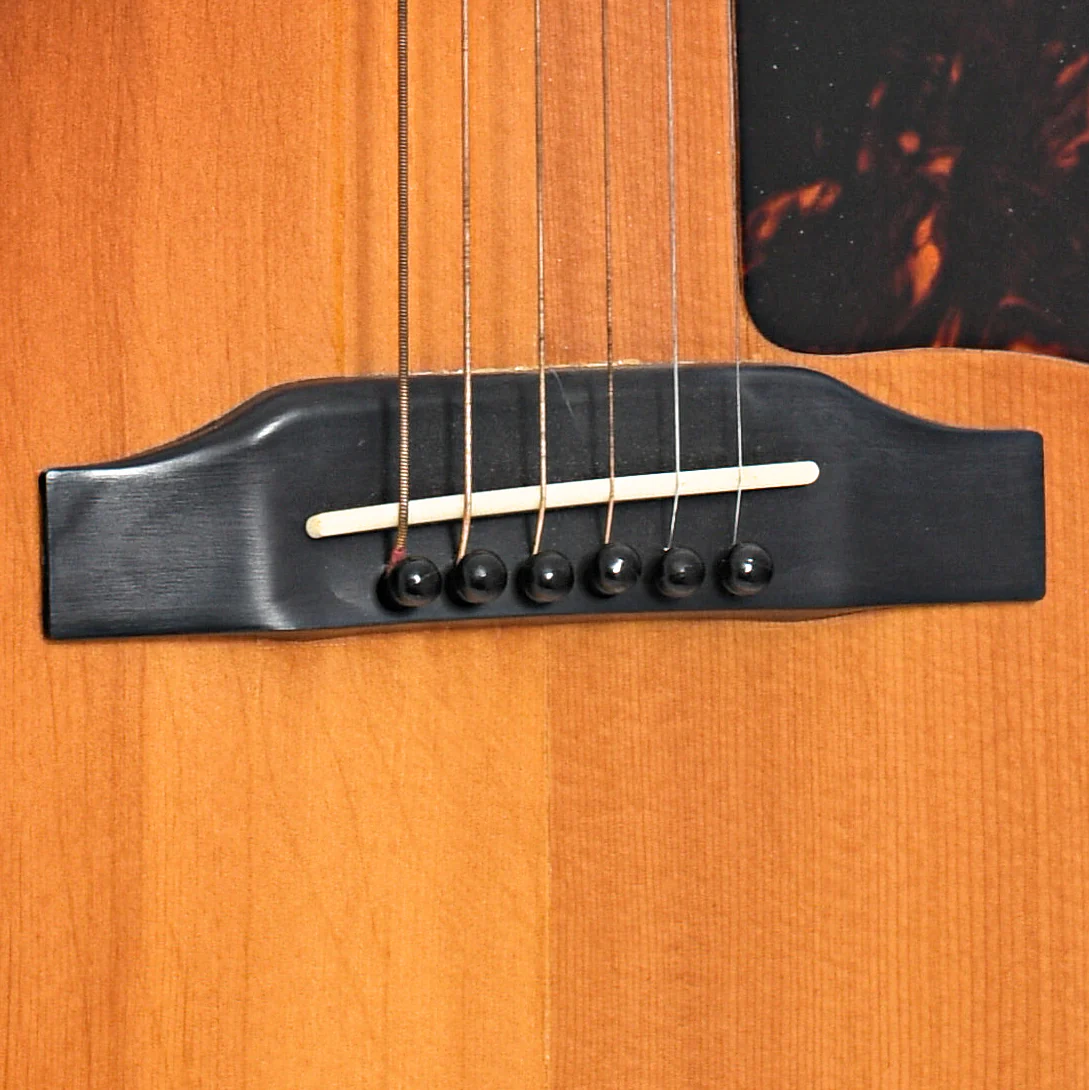 Gibson LG-1 Acoustic Guitar (1963) - Image 4