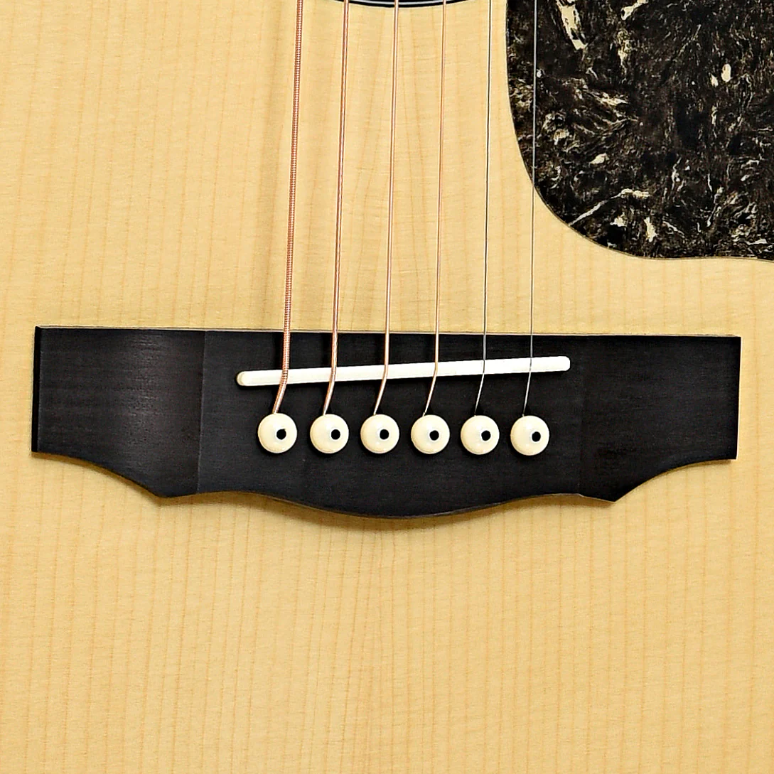 Guild D-340 Dreadnought Acoustic Guitar - Image 5