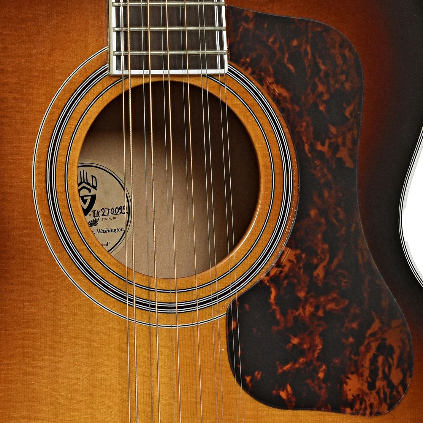 Guild F412 12-string acoustic guitar (2007) - Image 6