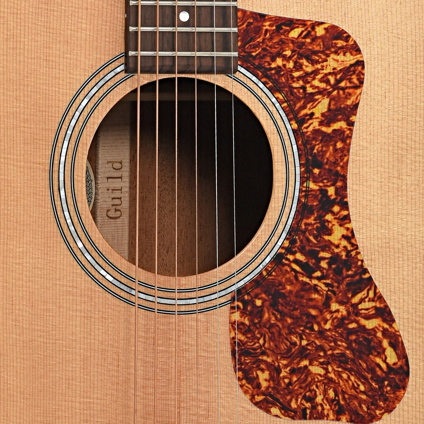 Guild D-140 Dreadnought Acoustic Guitar & Gigbag - Image 6