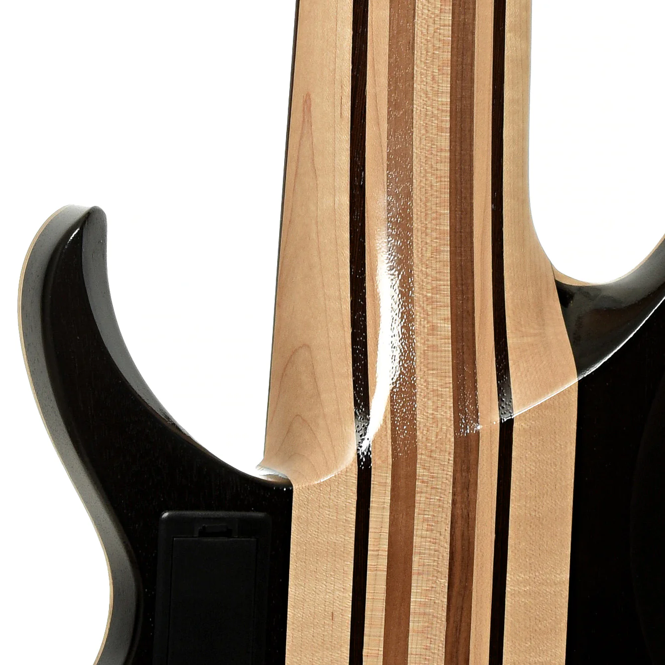 Ibanez Standard BTB747 7-String Electric Bass (2020) - Image 10