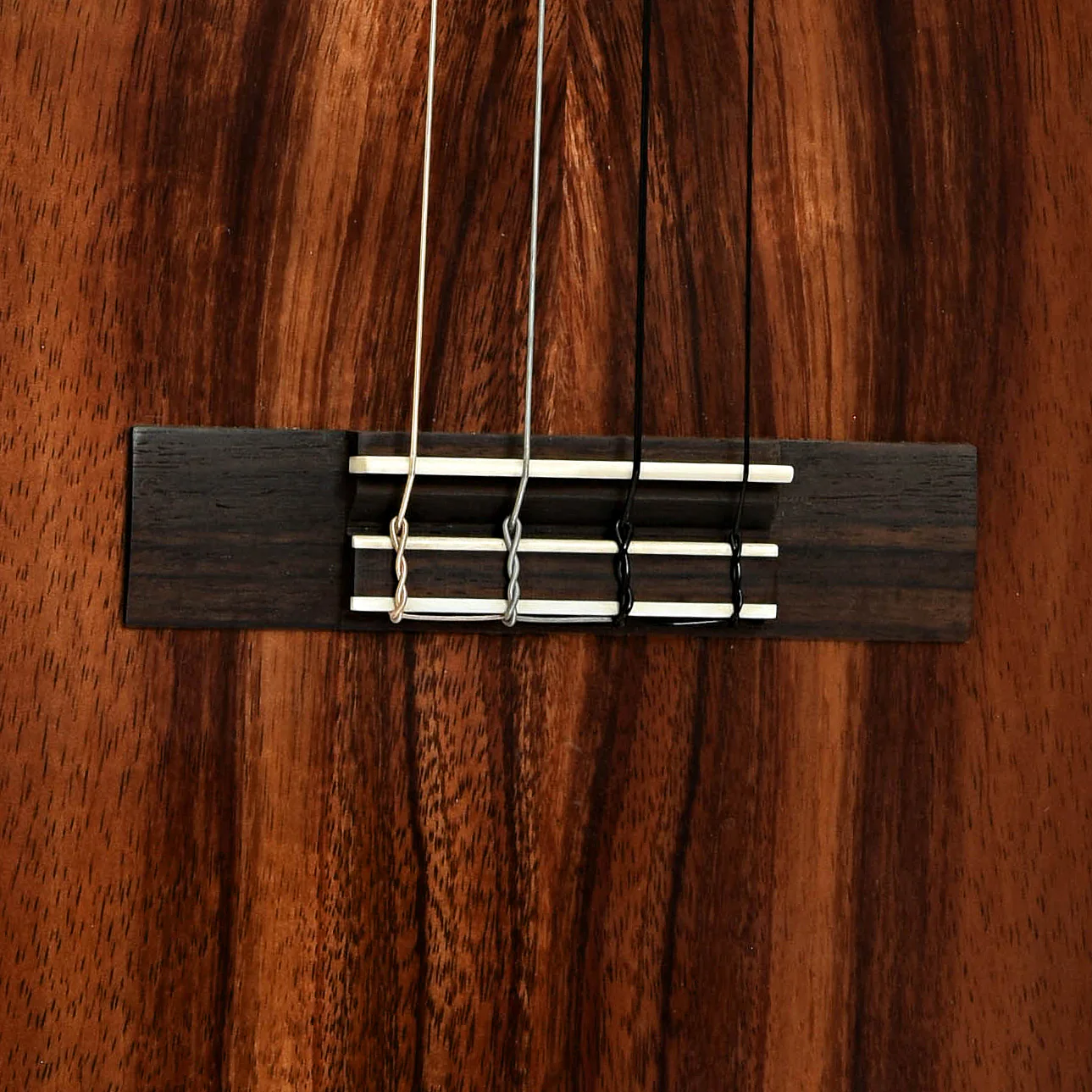 Kamaka HF-4 Baritone Ukulele (2022) - Image 5