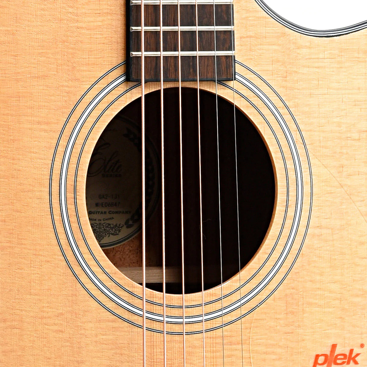 Kepma Elite GA2-131 Grand Auditorium Acoustic Guitar with Gigbag - Image 6