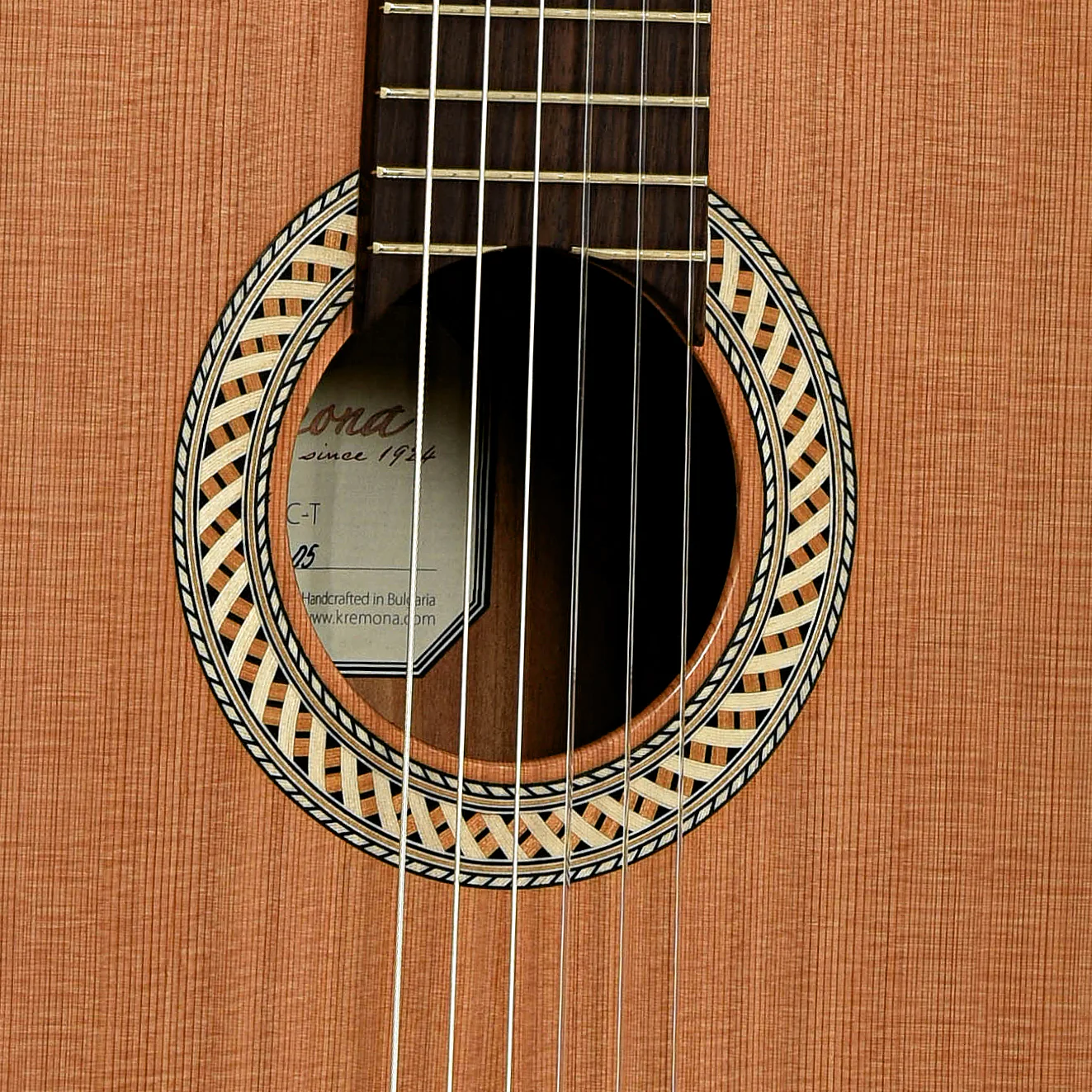 Kremona Artist Series Sofia Classical Guitar and Case - Image 6