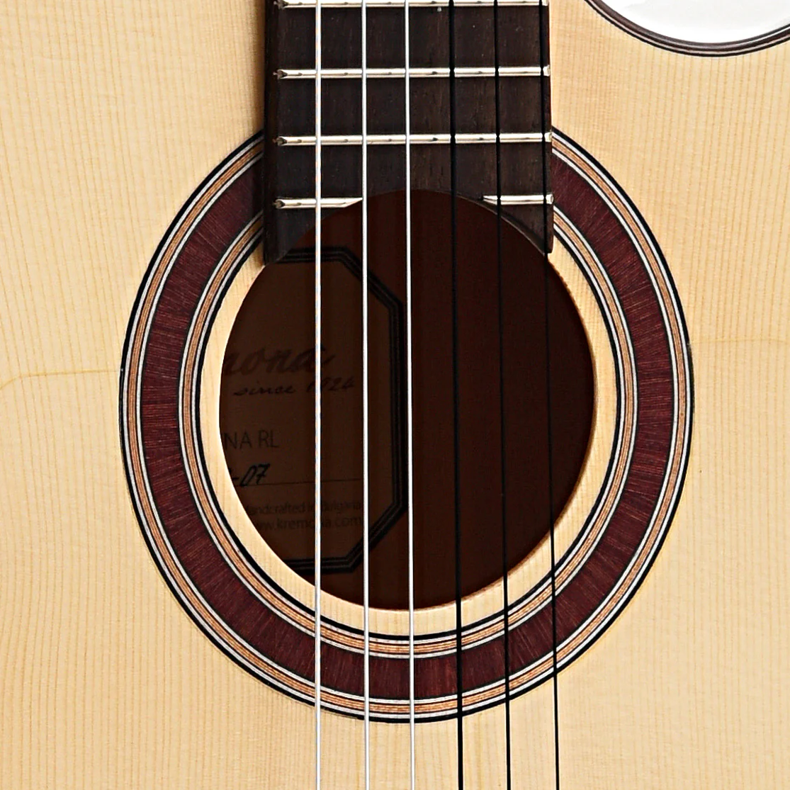 Kremona Flamenco Series Rosa Luna Nylon String Guitar with Gigbag - Image 7
