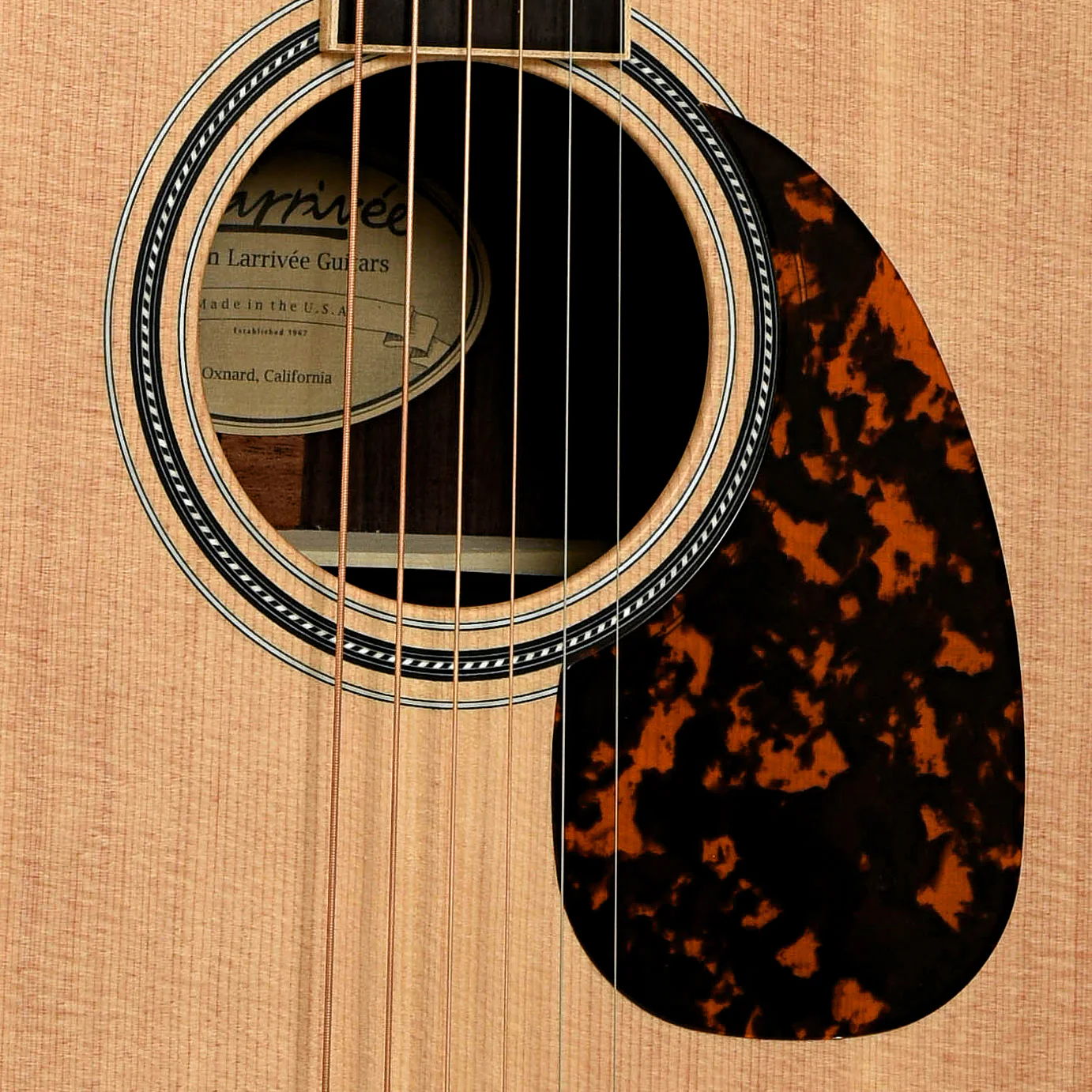 Larrivee SD-40R Legacy Series Slope Shoulder Dreadnought Acoustic Guitar - Image 6