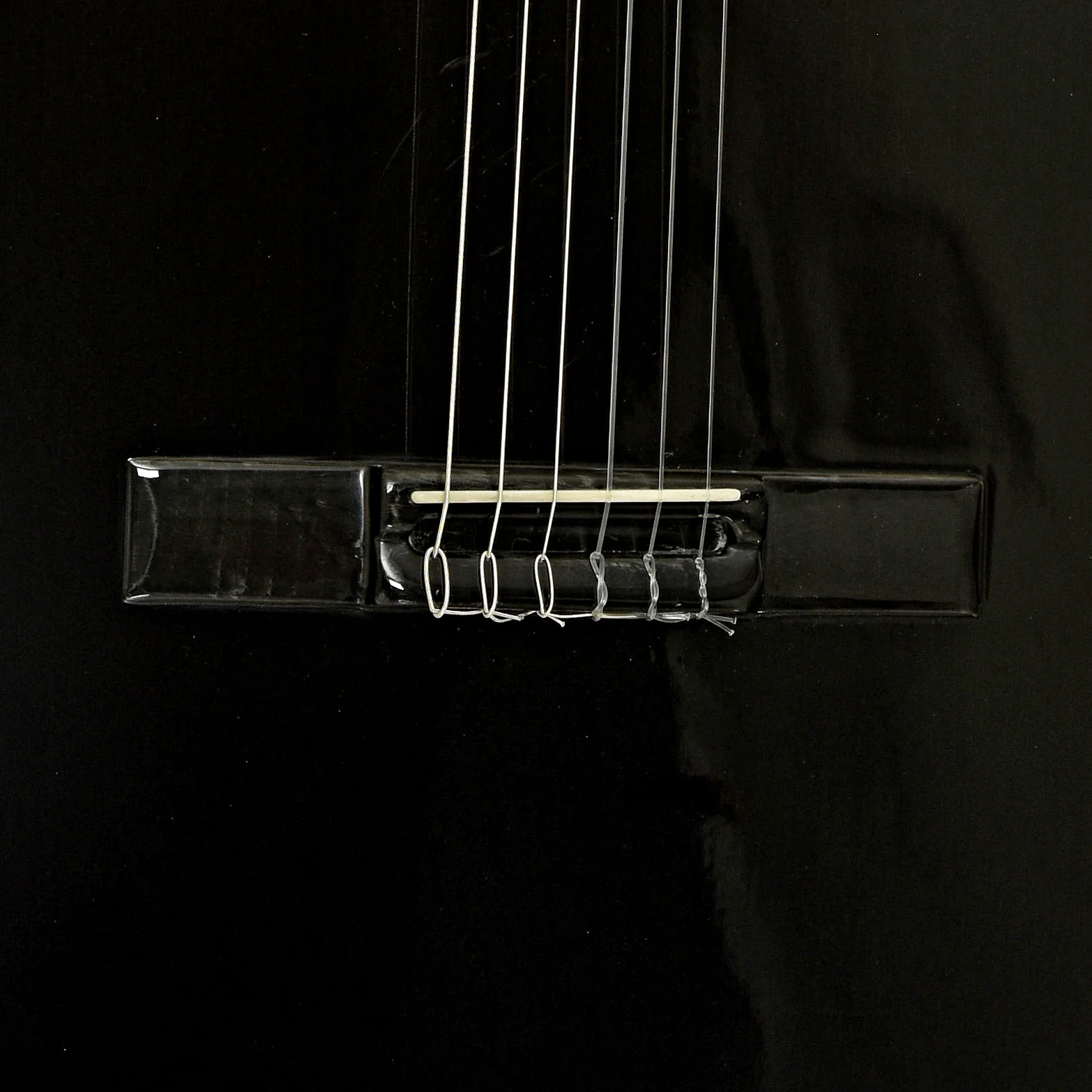 Leviora C-2 Carbon Fiber Classical Guitar (2017) - Image 5