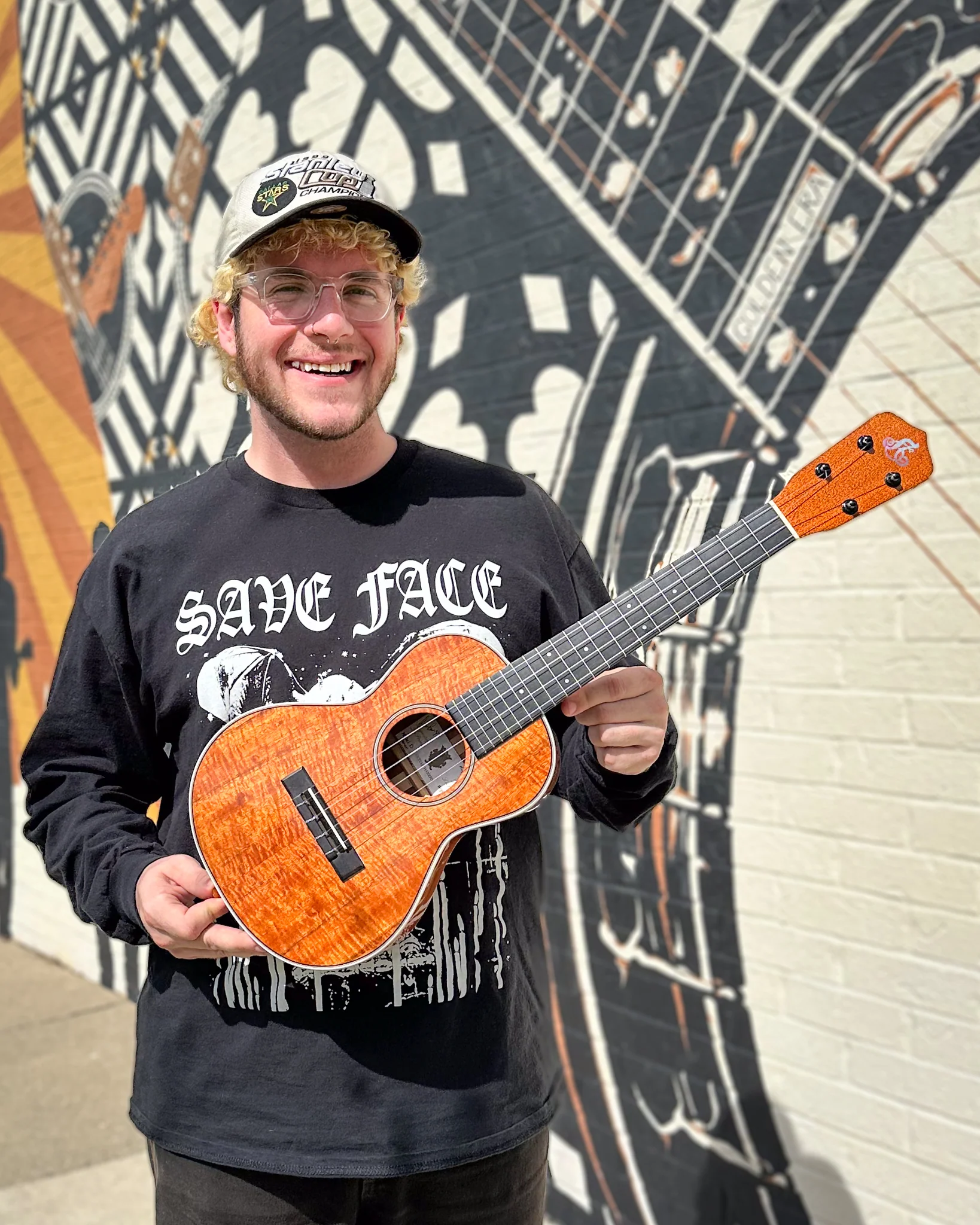 LoPrinzi Model D Koa Tenor Ukulele (2000s)