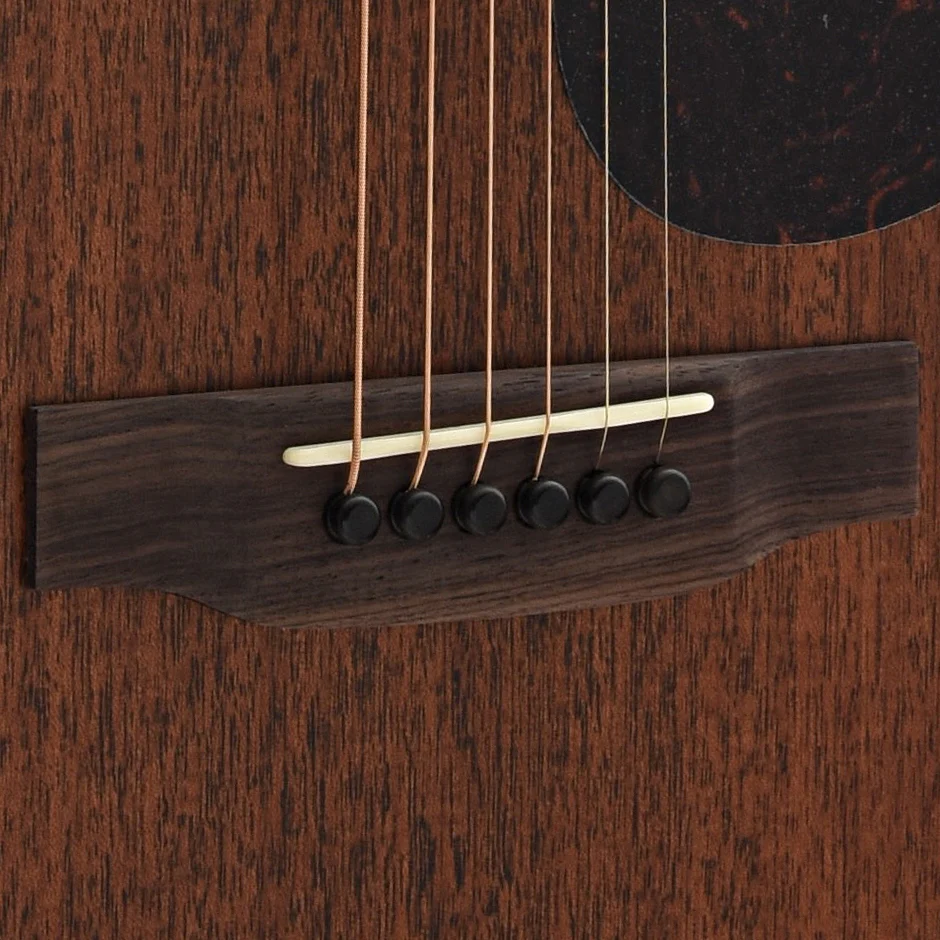 Martin 00-15M Mahogany Guitar & Gigbag - Image 7
