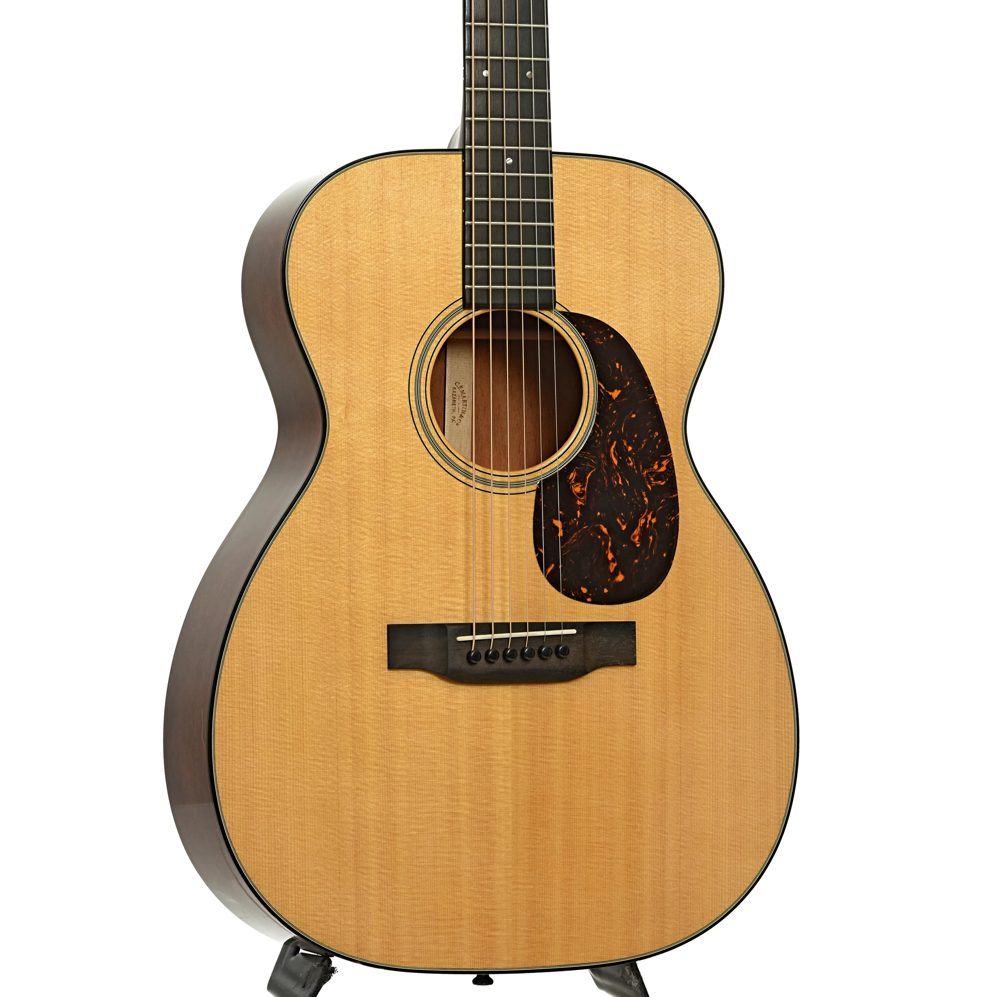 Martin 00-18 Acoustic Guitar (2023) - Image 4