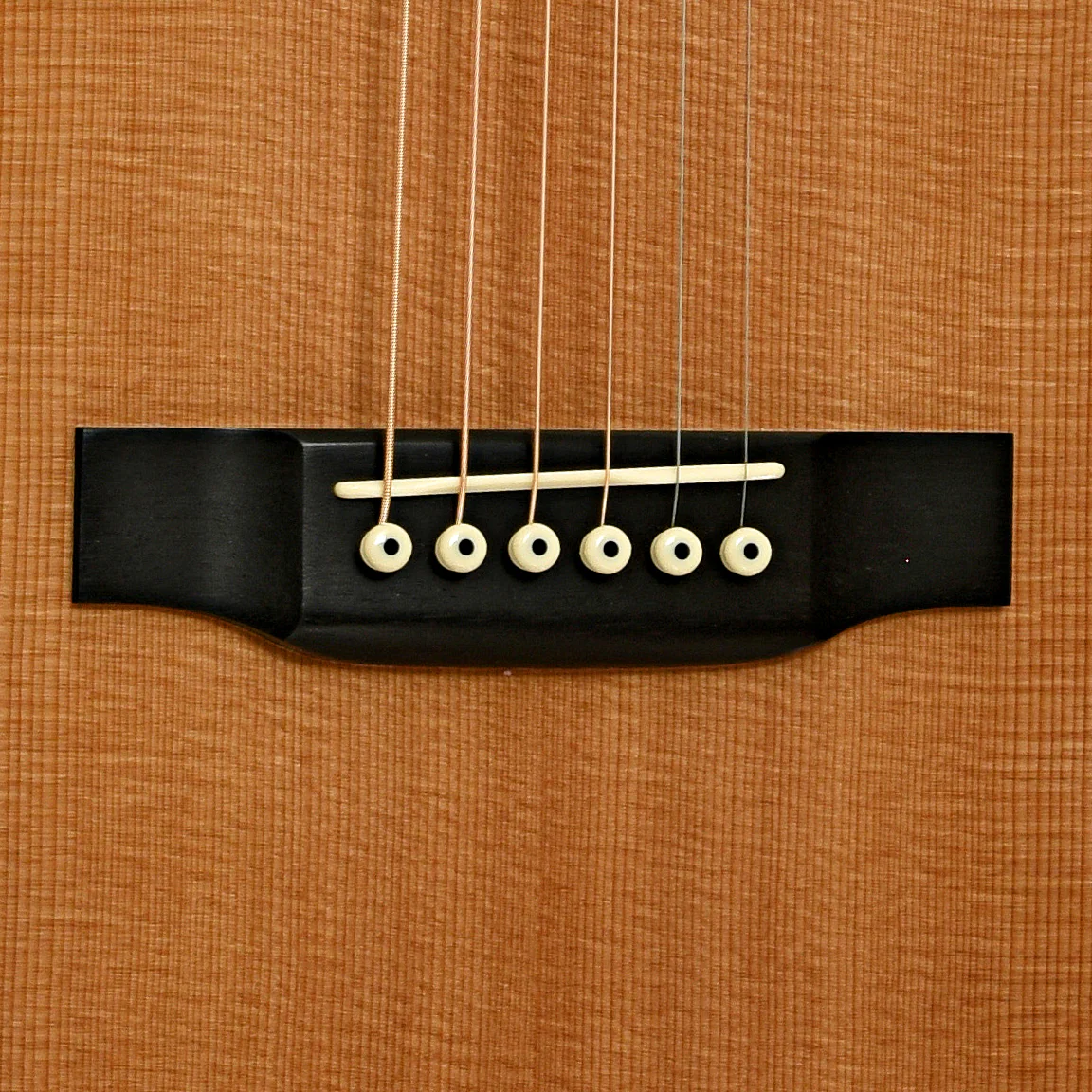 Martin 00-28 Cocobolo Custom Shop Acoustic Guitar (2015) - Image 5
