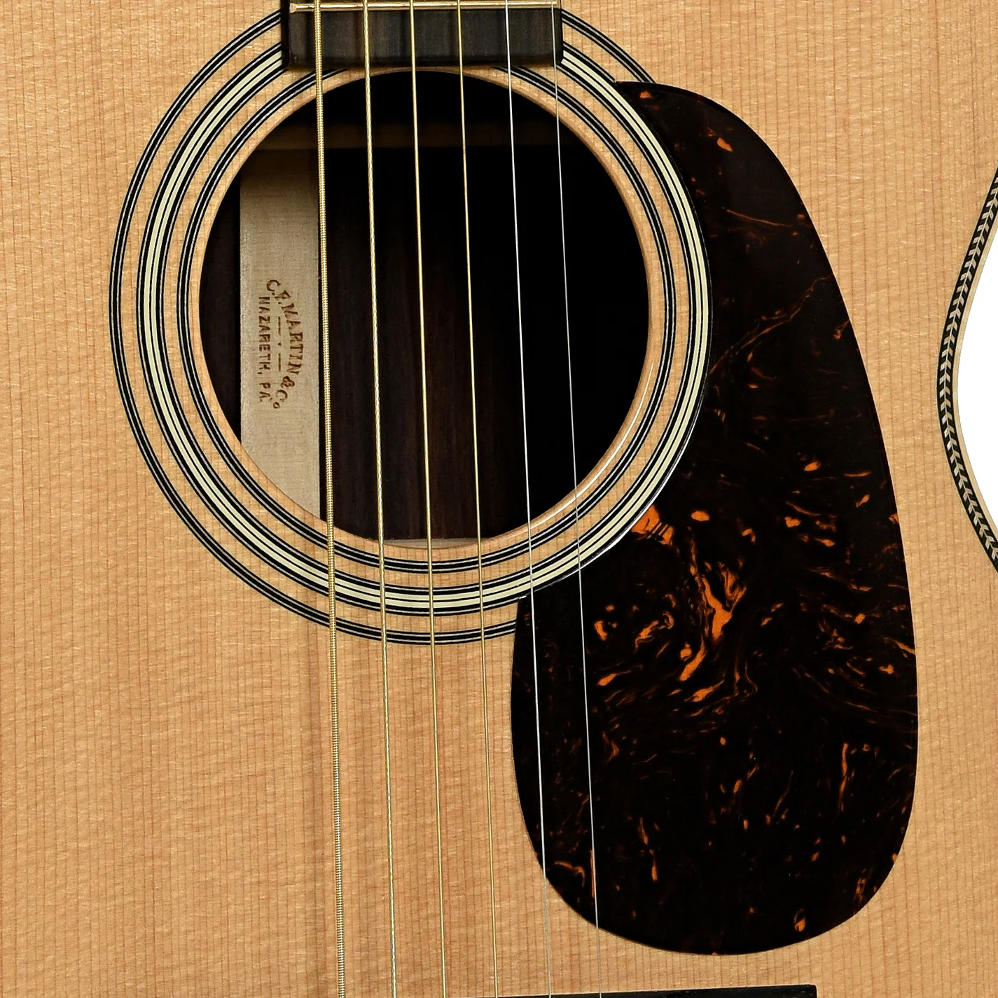 Martin 00-28 Modern Deluxe Acoustic Guitar (2023) - Image 6