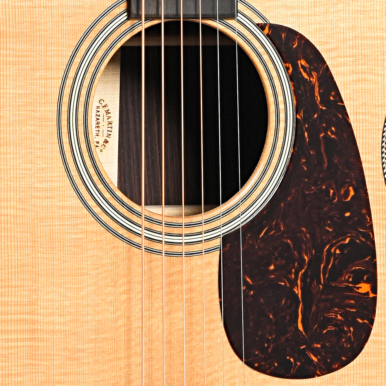 Martin 00-28 Modern Deluxe Guitar & Case - Image 7