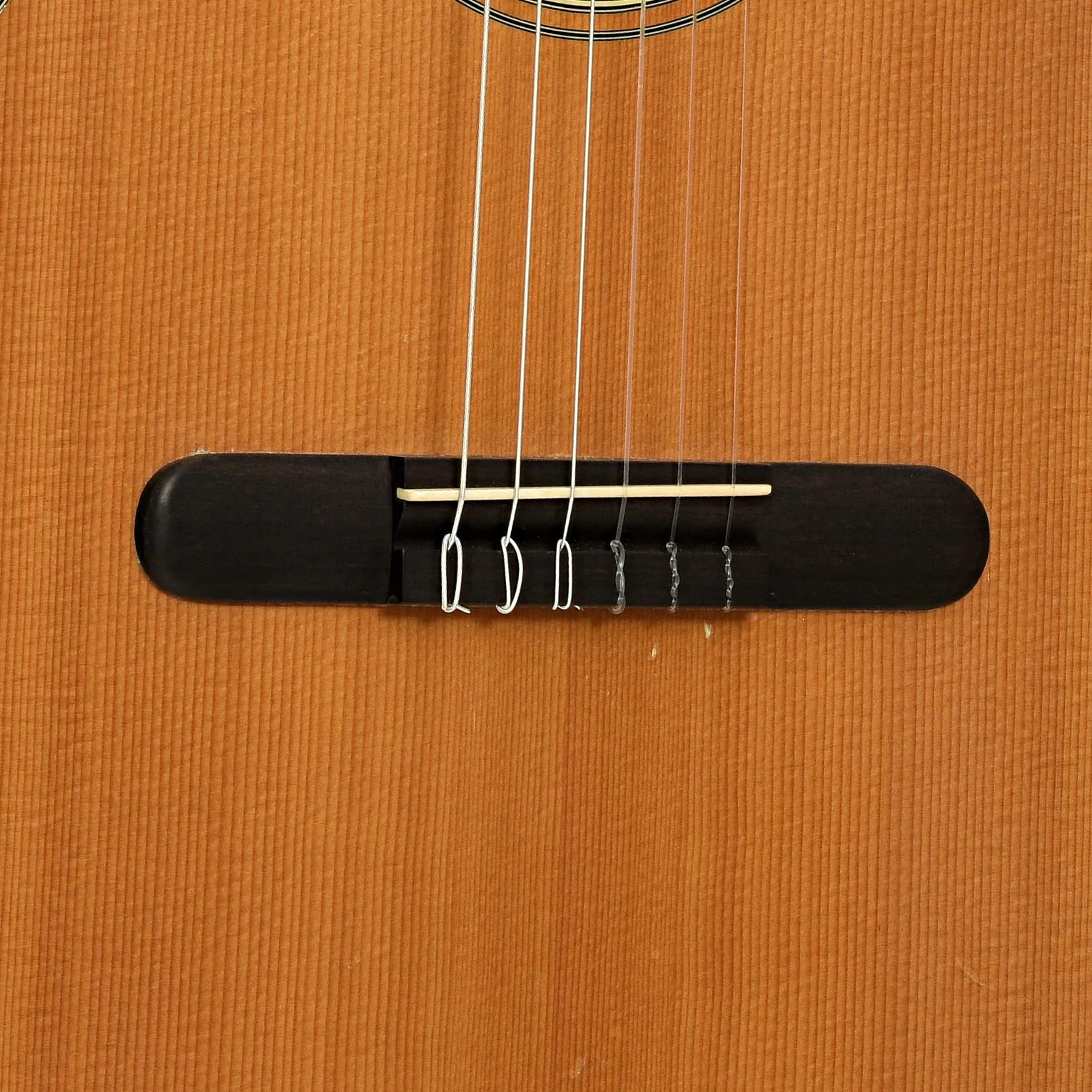 Martin 00-28C Classical Acoustic Guitar (1968) - Image 5