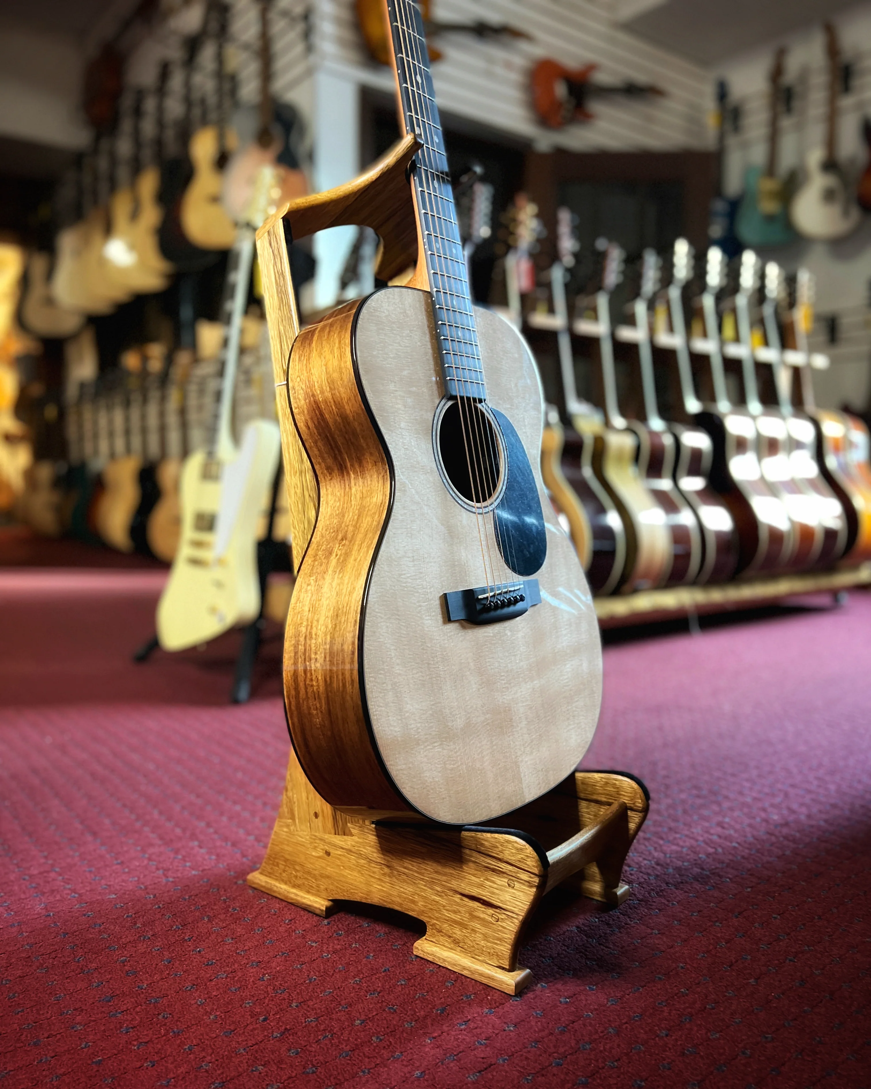 Martin 000-12E Koa Guitar with Pickup & Gigbag - Image 3
