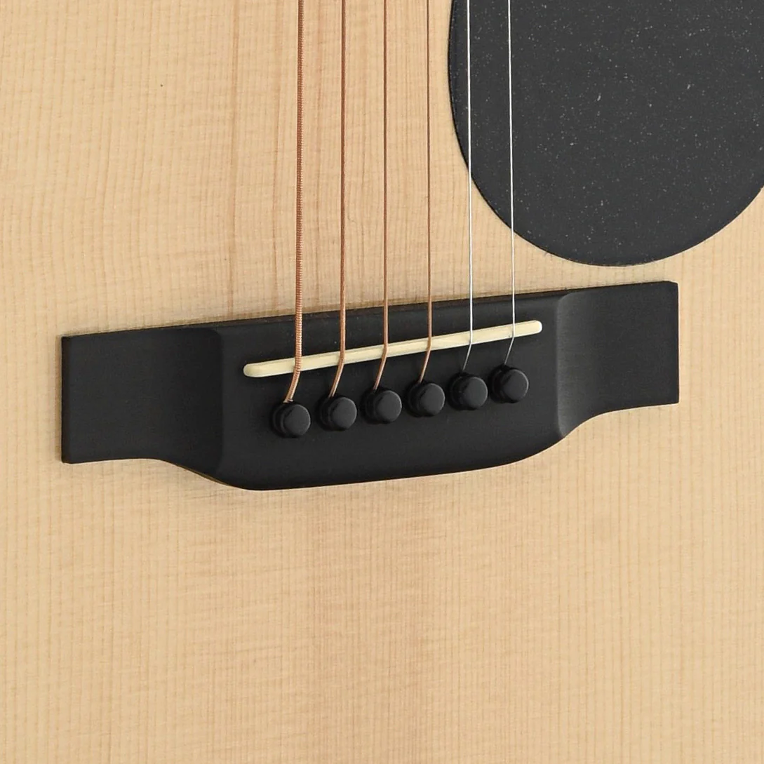 Martin 000-12E Koa Guitar with Pickup & Gigbag - Image 6