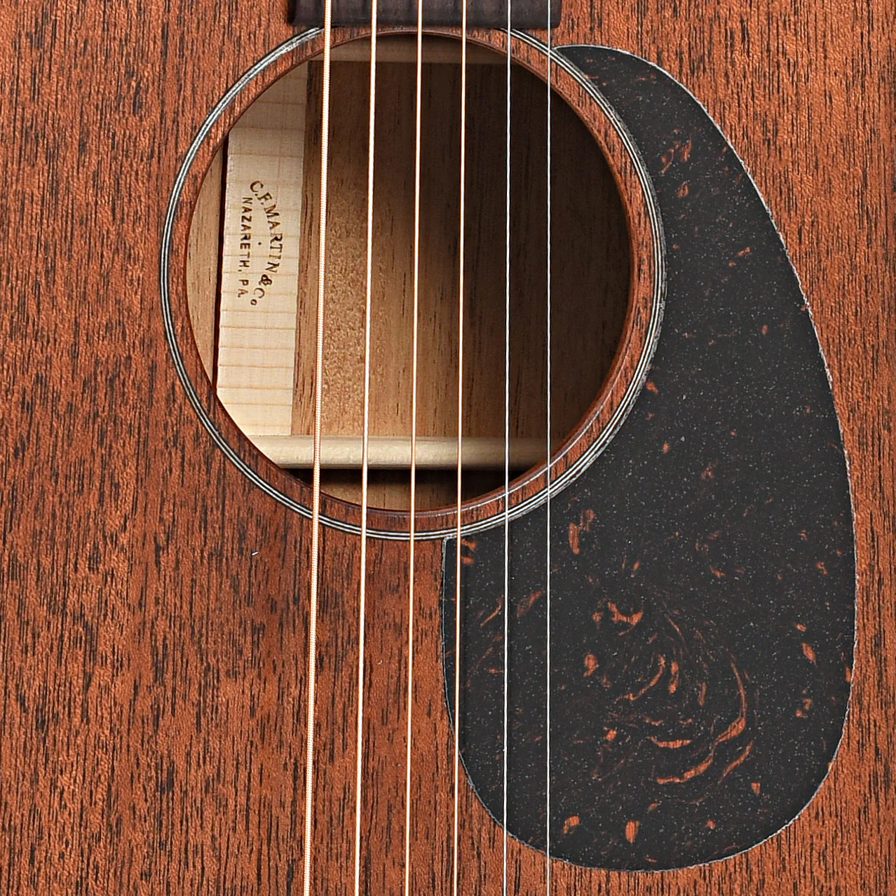 Martin 000-15M Mahogany Guitar & Gigbag - Image 6