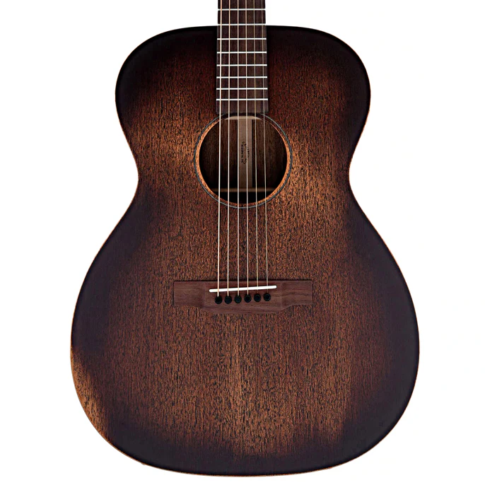 Martin 000-15M Streetmaster Guitar & Gigbag - Image 2