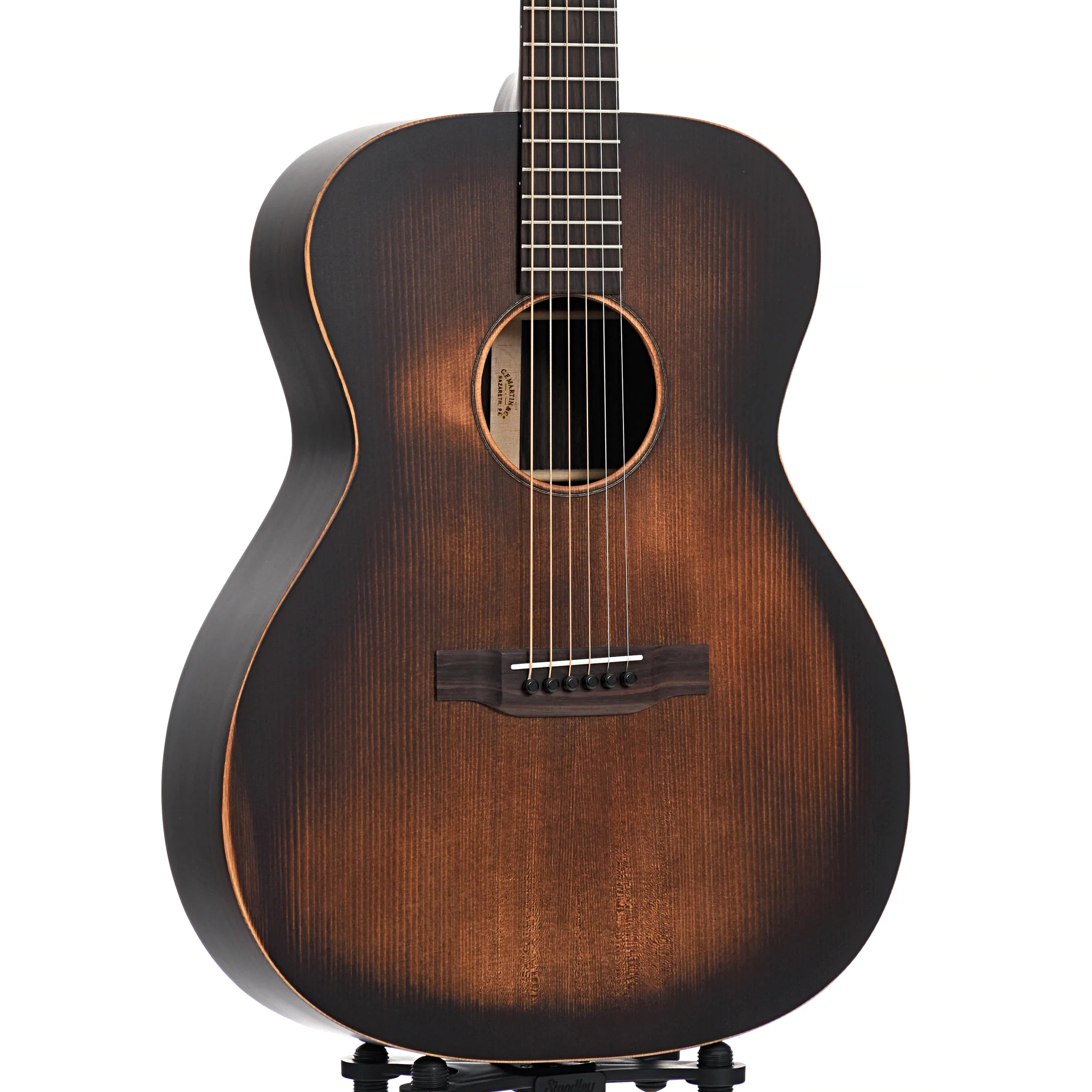 Martin 000-16 Streetmaster Guitar & Gigbag - Image 4